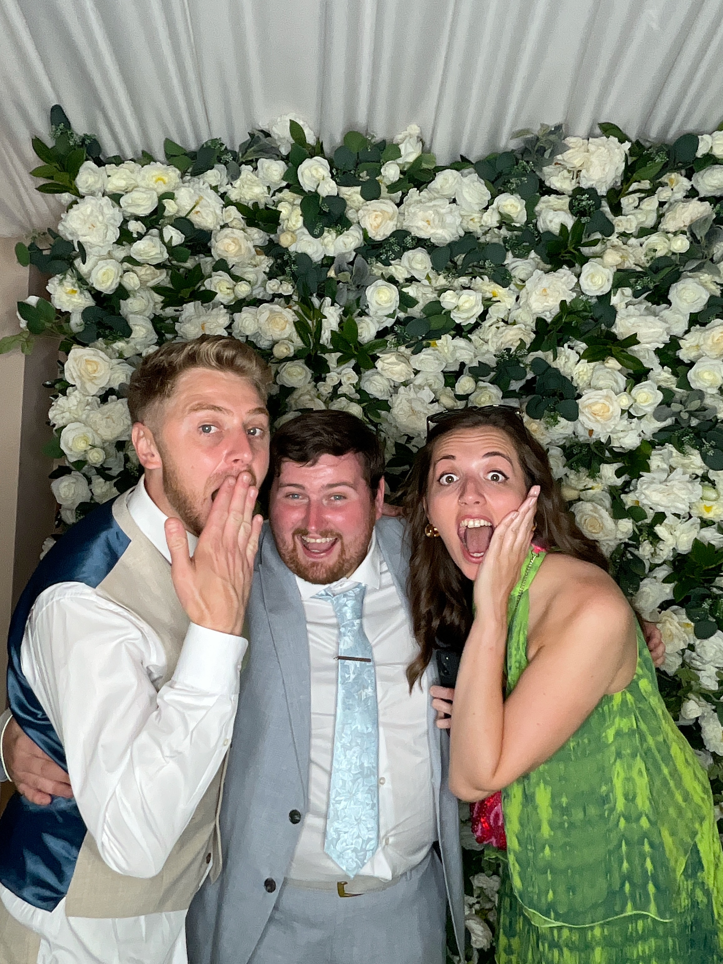 Sophie & Joe Photo booth images  | View more photos from the event at gallery.magicimages.uk/u/MagicImages/Sophie-Joe-Photo-booth-images