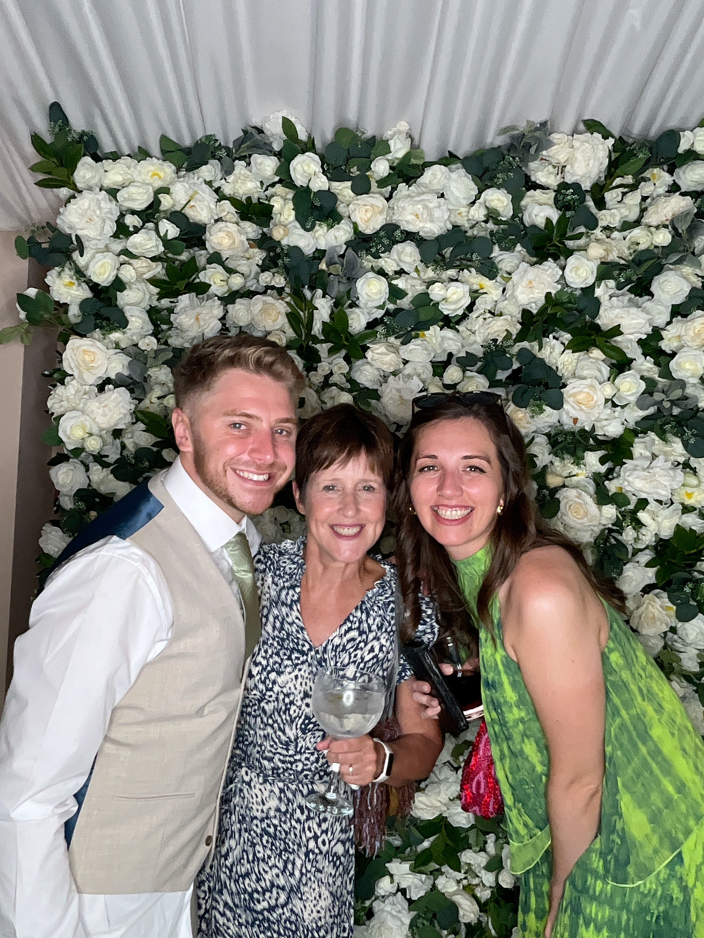 Sophie & Joe Photo booth images  | View more photos from the event at gallery.magicimages.uk/u/MagicImages/Sophie-Joe-Photo-booth-images