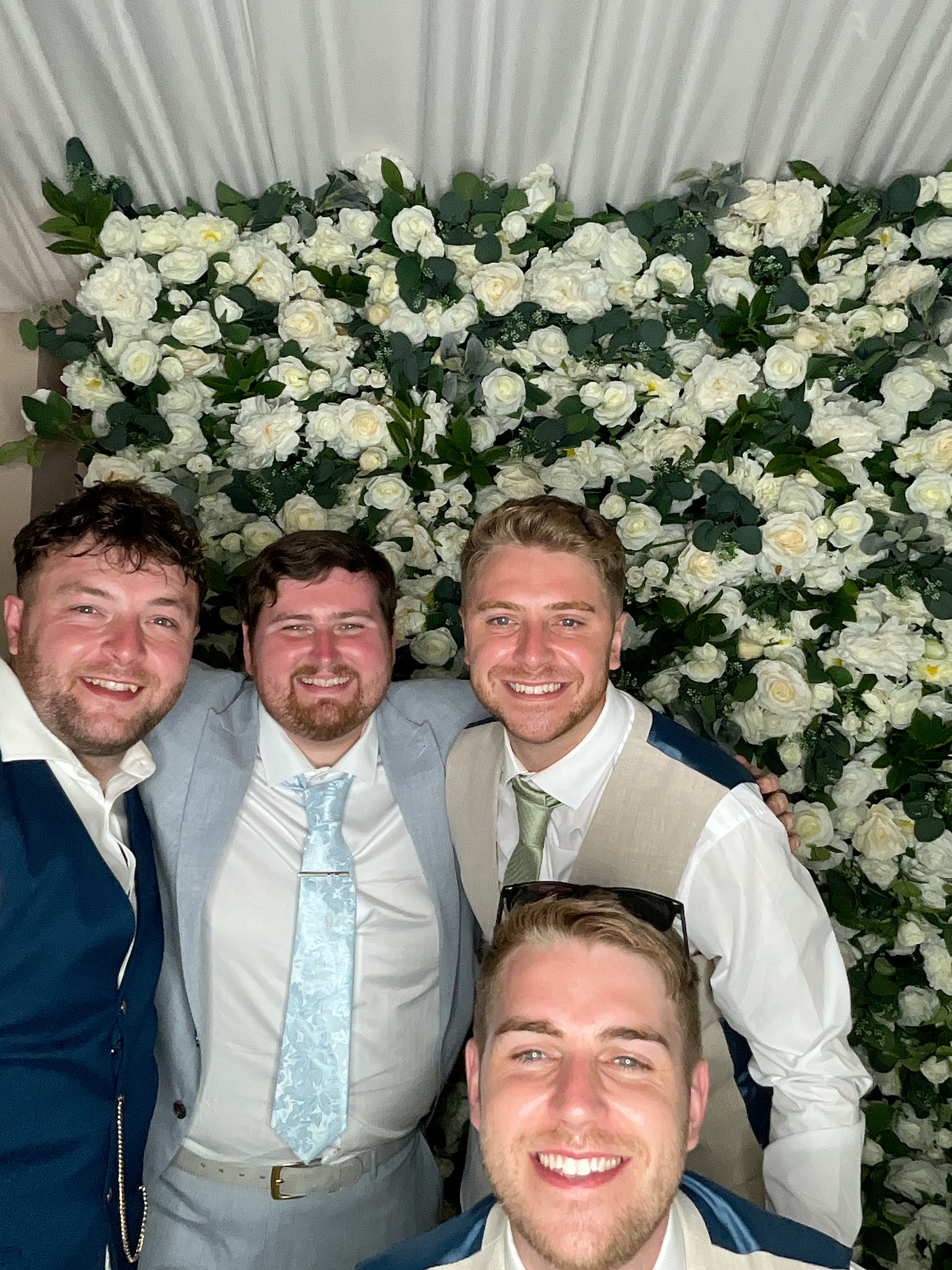 Sophie & Joe Photo booth images  | View more photos from the event at gallery.magicimages.uk/u/MagicImages/Sophie-Joe-Photo-booth-images