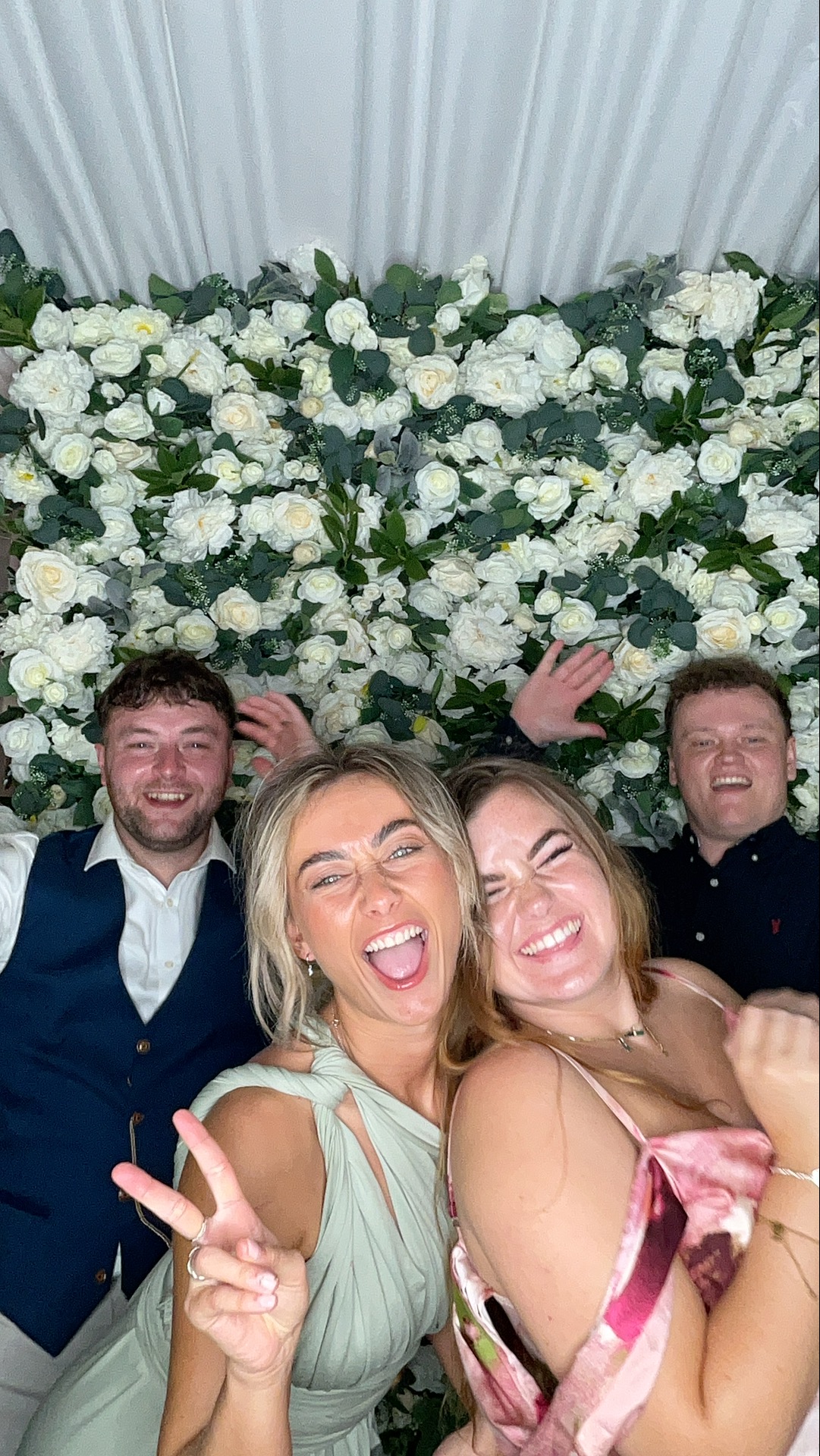 Sophie & Joe Photo booth images  | View more photos from the event at gallery.magicimages.uk/u/MagicImages/Sophie-Joe-Photo-booth-images