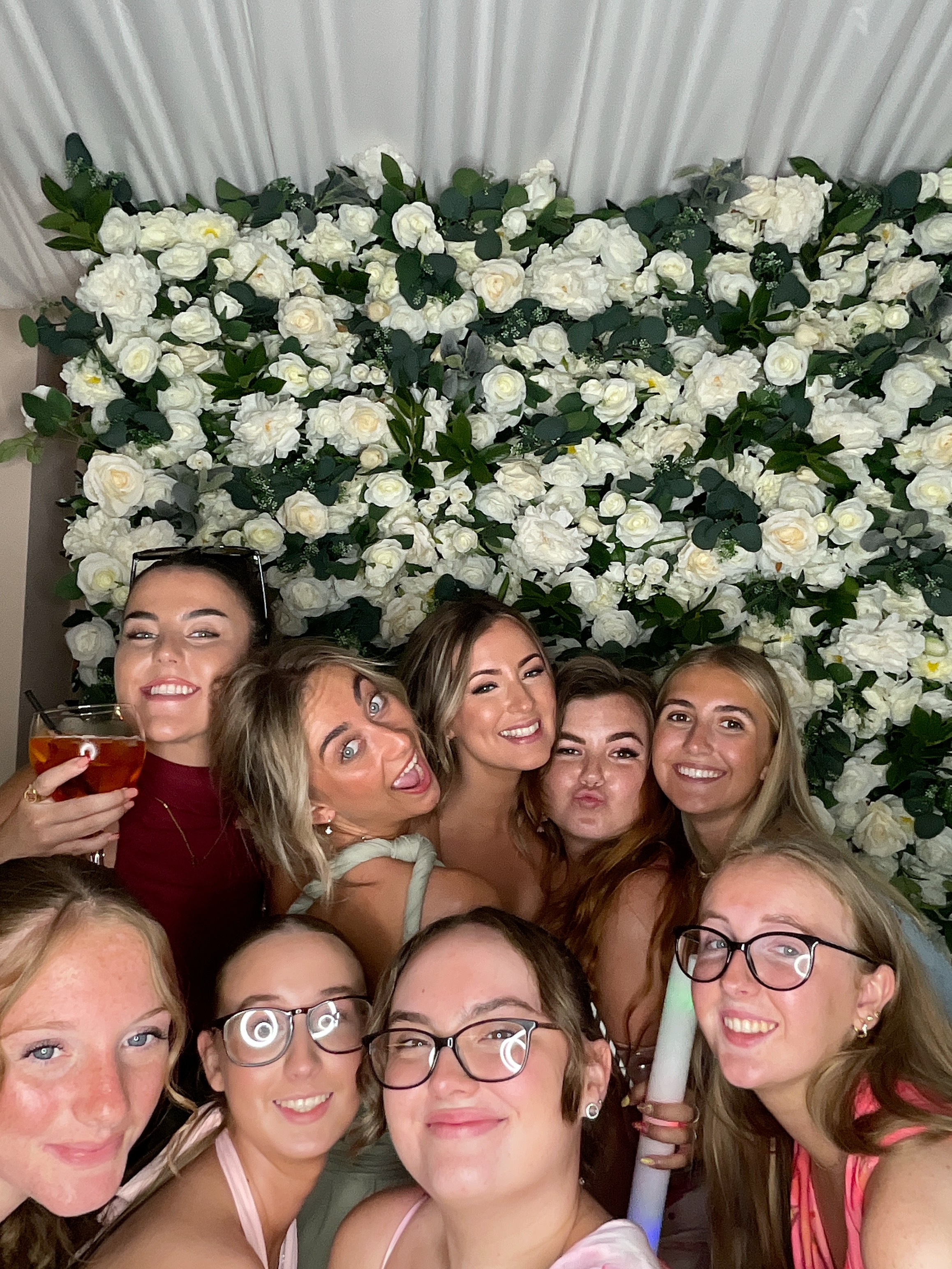 Sophie & Joe Photo booth images  | View more photos from the event at gallery.magicimages.uk/u/MagicImages/Sophie-Joe-Photo-booth-images