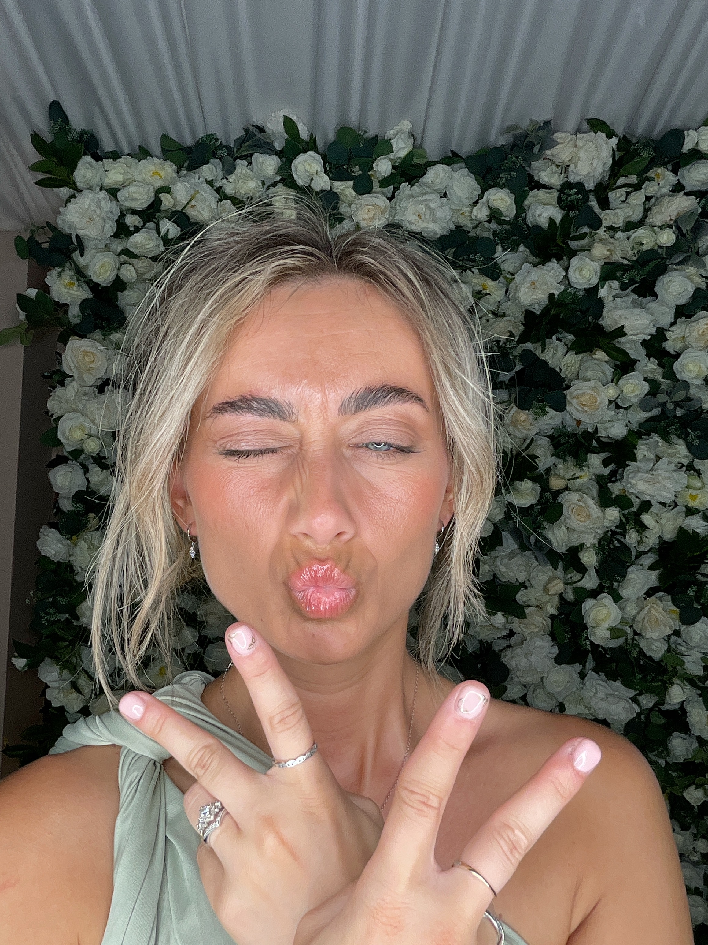 Sophie & Joe Photo booth images  | View more photos from the event at gallery.magicimages.uk/u/MagicImages/Sophie-Joe-Photo-booth-images