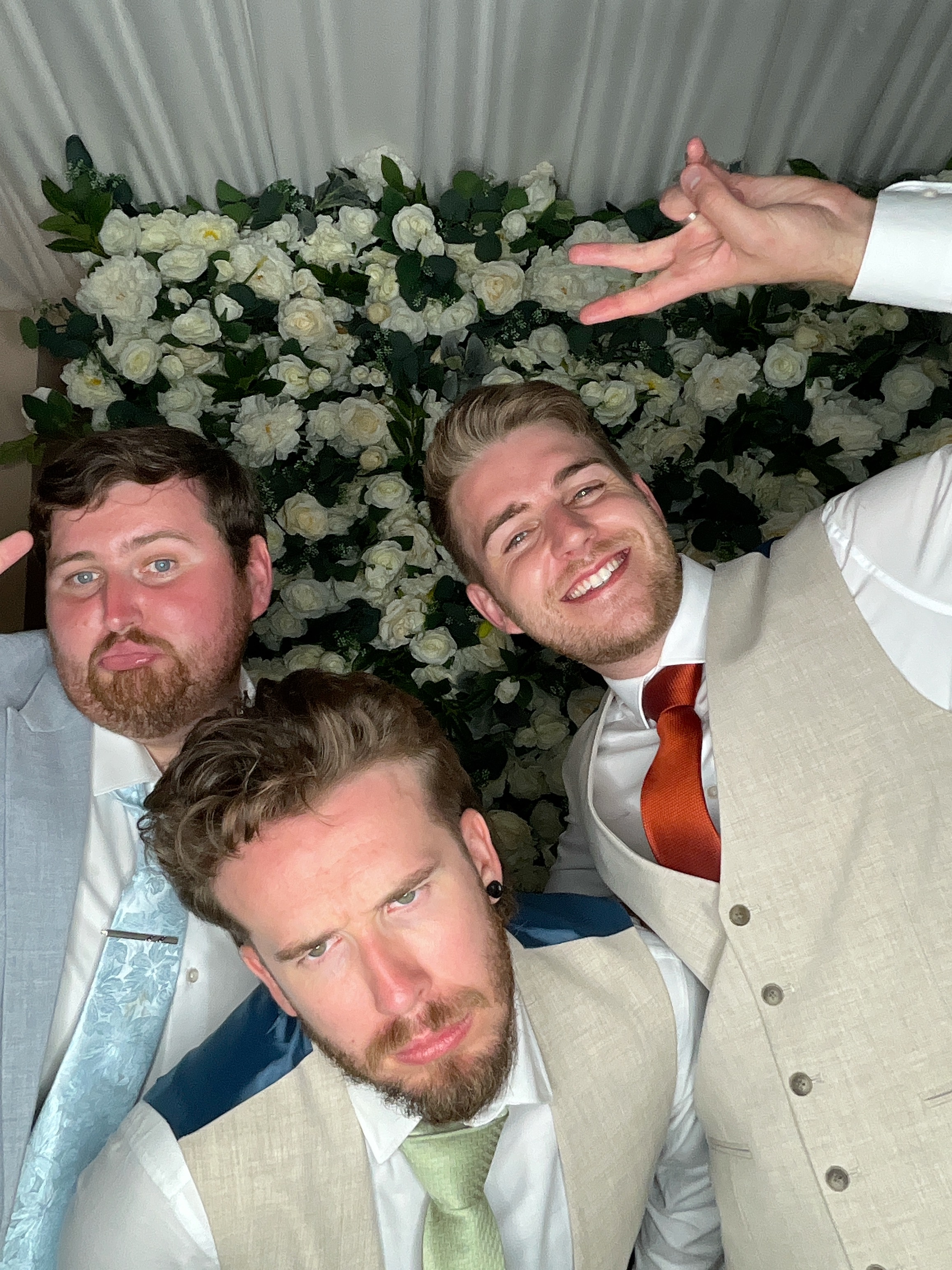 Sophie & Joe Photo booth images  | View more photos from the event at gallery.magicimages.uk/u/MagicImages/Sophie-Joe-Photo-booth-images