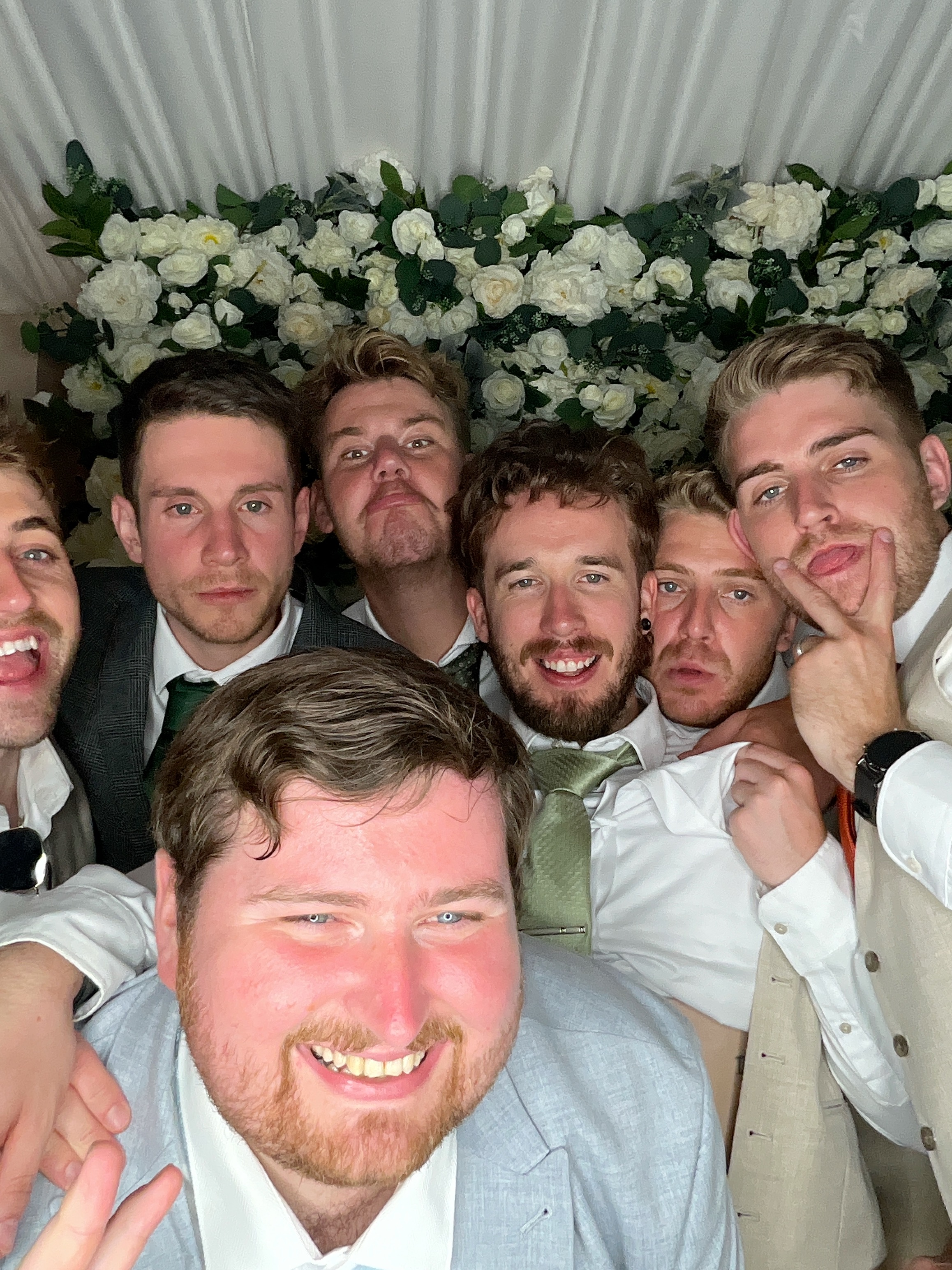 Sophie & Joe Photo booth images  | View more photos from the event at gallery.magicimages.uk/u/MagicImages/Sophie-Joe-Photo-booth-images