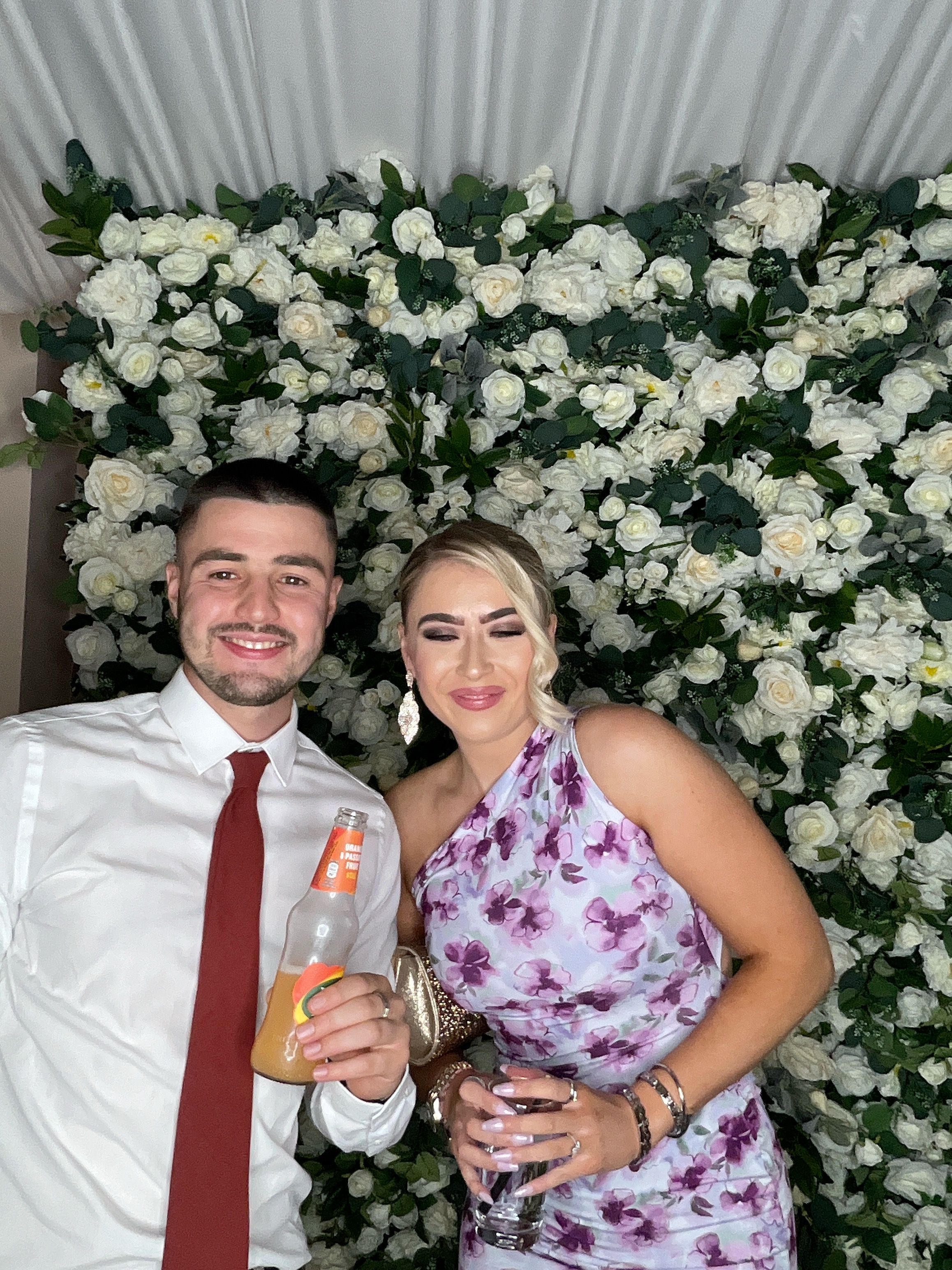 Sophie & Joe Photo booth images  | View more photos from the event at gallery.magicimages.uk/u/MagicImages/Sophie-Joe-Photo-booth-images