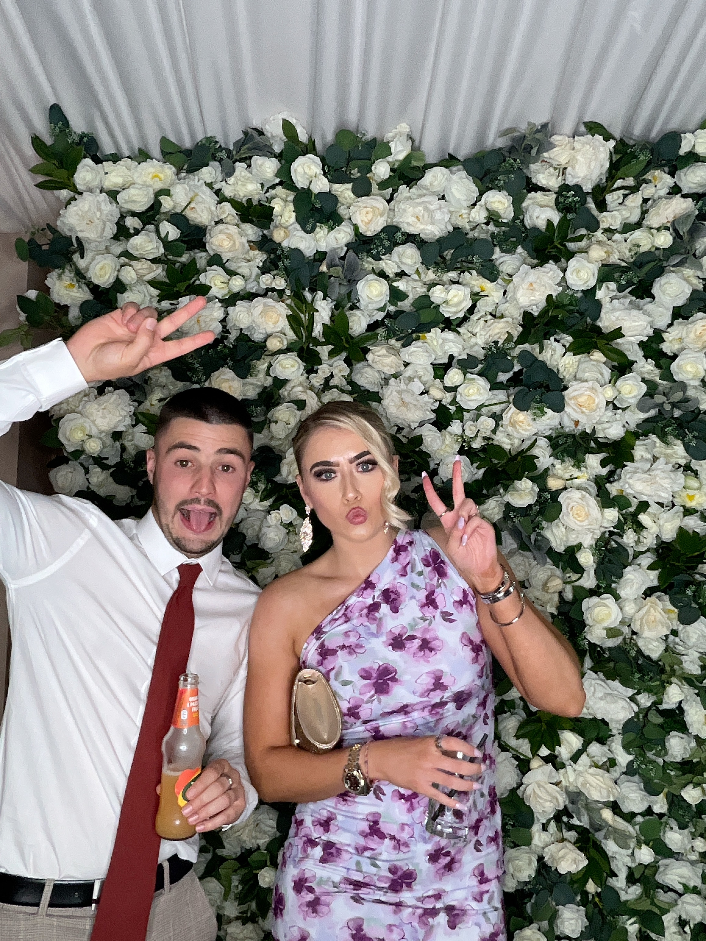 Sophie & Joe Photo booth images  | View more photos from the event at gallery.magicimages.uk/u/MagicImages/Sophie-Joe-Photo-booth-images