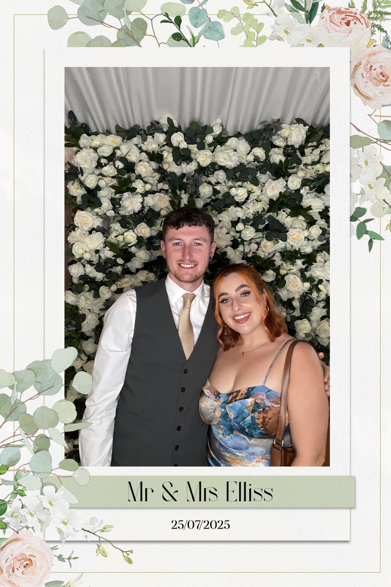 Sophie & Joe Photo booth images  | View more photos from the event at gallery.magicimages.uk/u/MagicImages/Sophie-Joe-Photo-booth-images