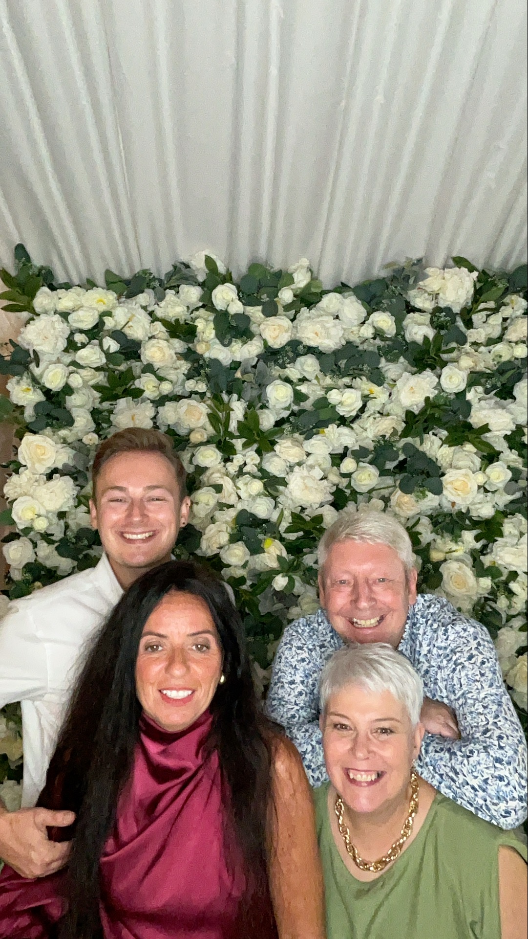 Sophie & Joe Photo booth images  | View more photos from the event at gallery.magicimages.uk/u/MagicImages/Sophie-Joe-Photo-booth-images