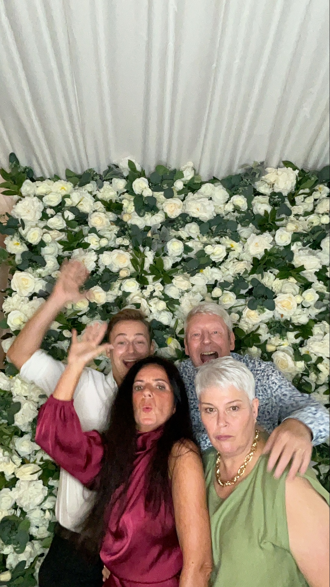 Sophie & Joe Photo booth images  | View more photos from the event at gallery.magicimages.uk/u/MagicImages/Sophie-Joe-Photo-booth-images