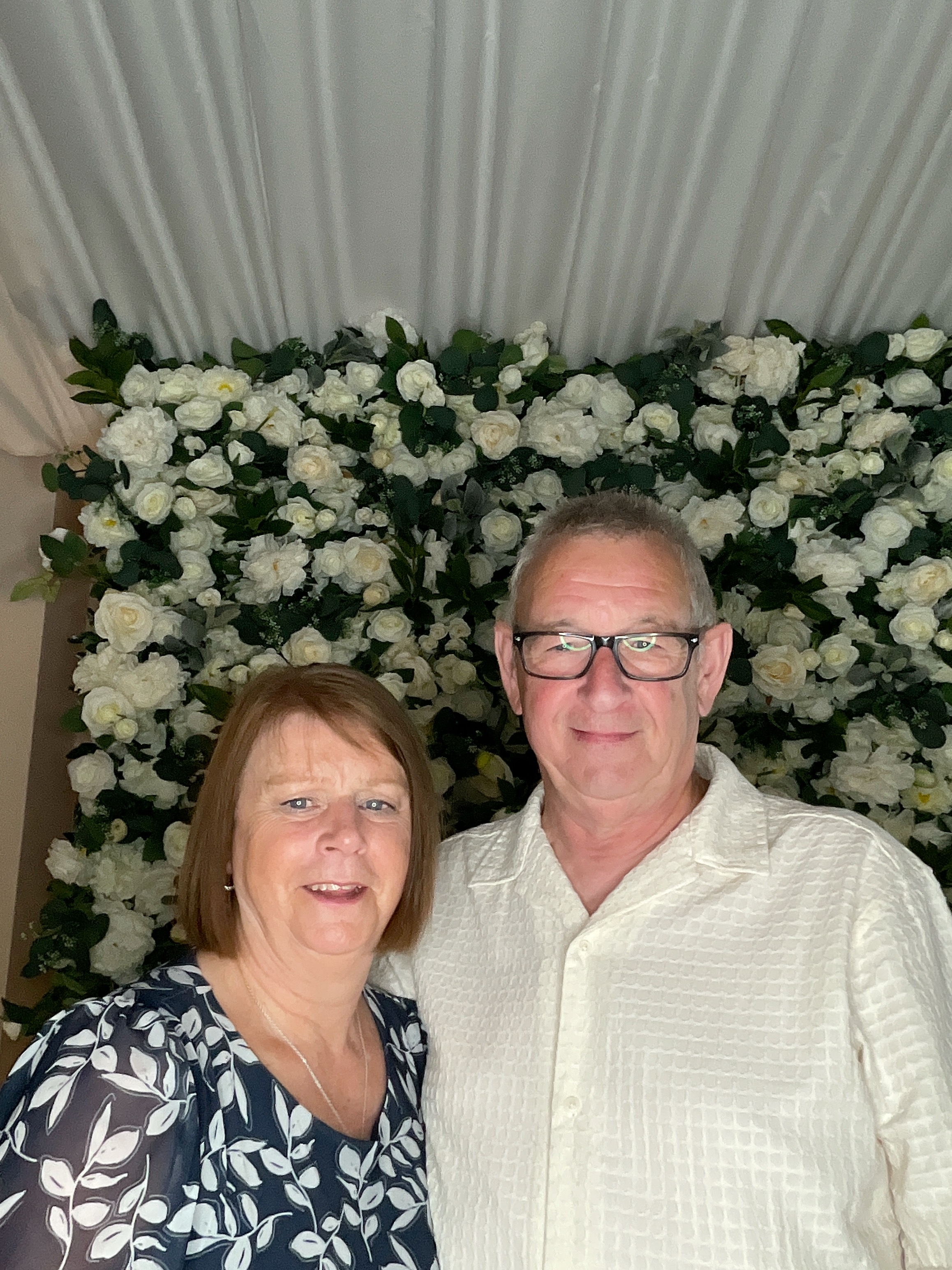 Sophie & Joe Photo booth images  | View more photos from the event at gallery.magicimages.uk/u/MagicImages/Sophie-Joe-Photo-booth-images