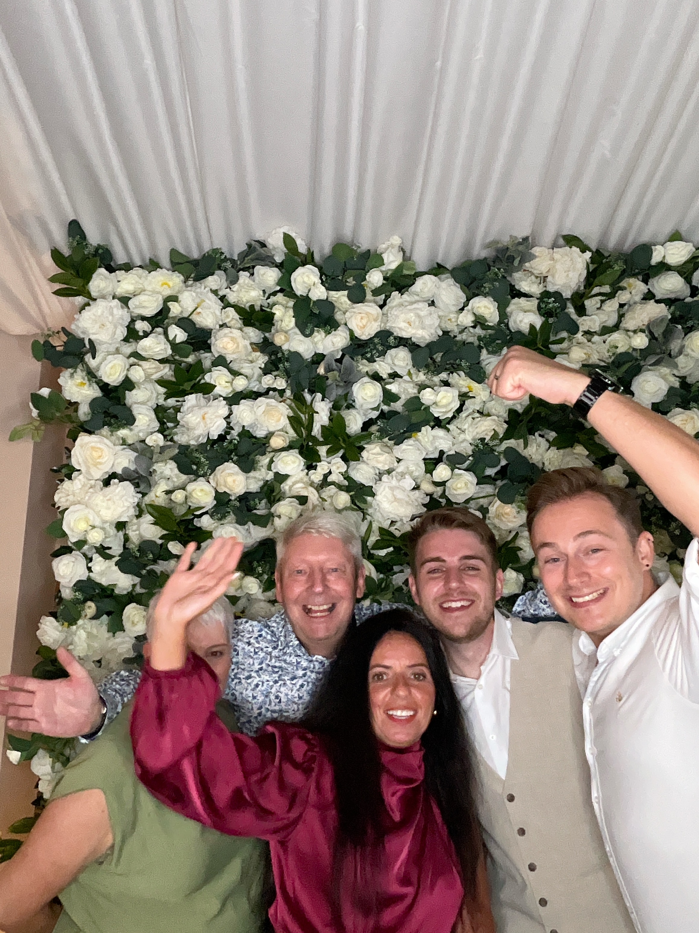 Sophie & Joe Photo booth images  | View more photos from the event at gallery.magicimages.uk/u/MagicImages/Sophie-Joe-Photo-booth-images