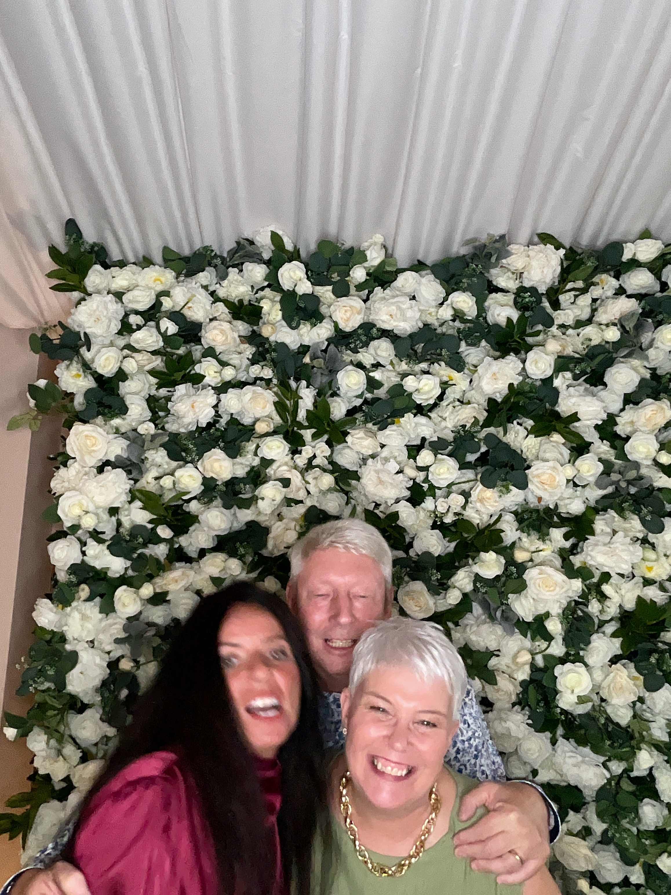 Sophie & Joe Photo booth images  | View more photos from the event at gallery.magicimages.uk/u/MagicImages/Sophie-Joe-Photo-booth-images