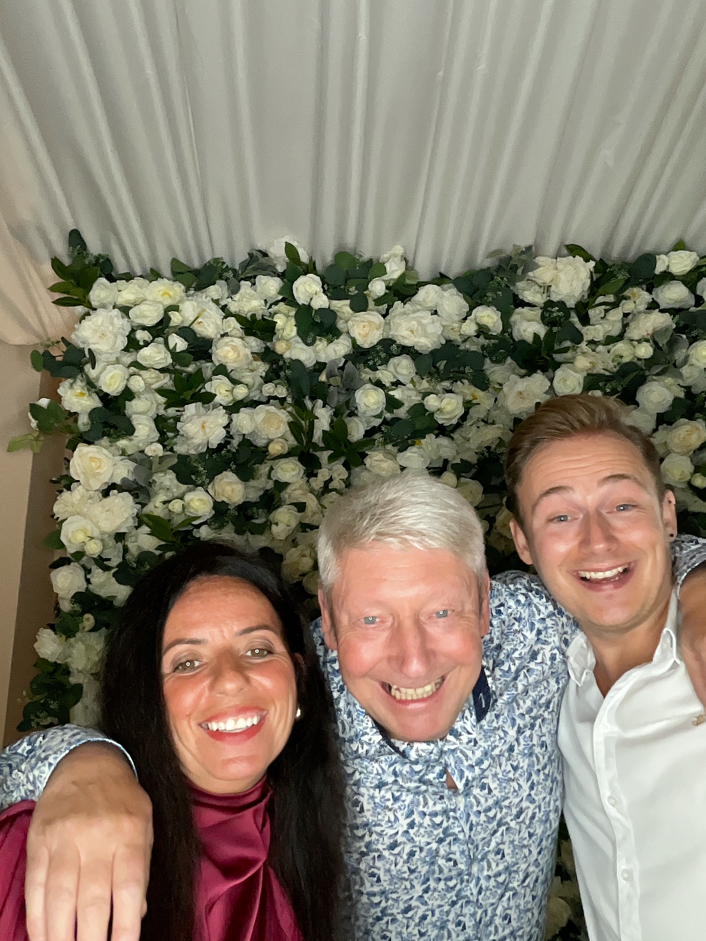 Sophie & Joe Photo booth images  | View more photos from the event at gallery.magicimages.uk/u/MagicImages/Sophie-Joe-Photo-booth-images