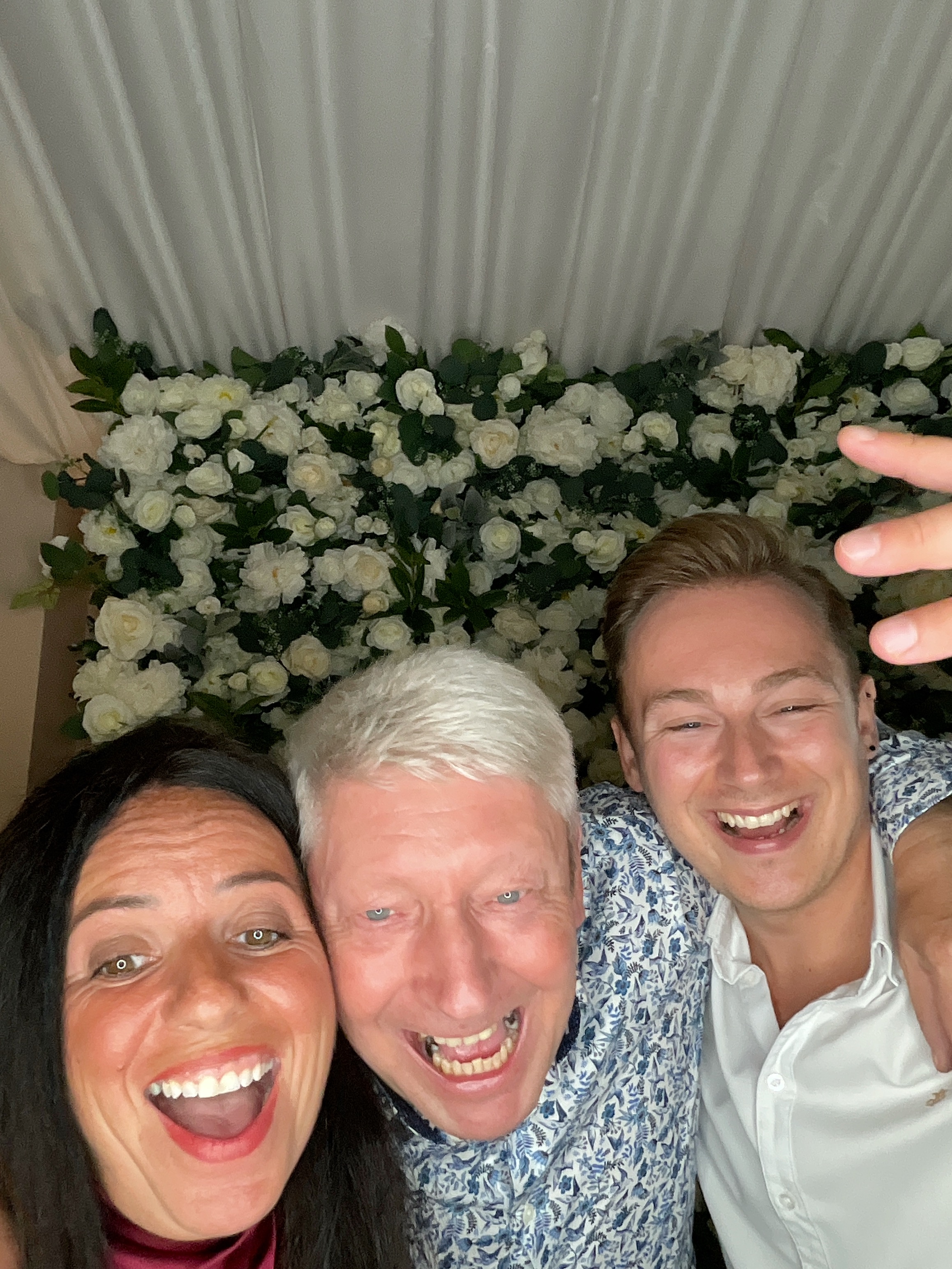 Sophie & Joe Photo booth images  | View more photos from the event at gallery.magicimages.uk/u/MagicImages/Sophie-Joe-Photo-booth-images