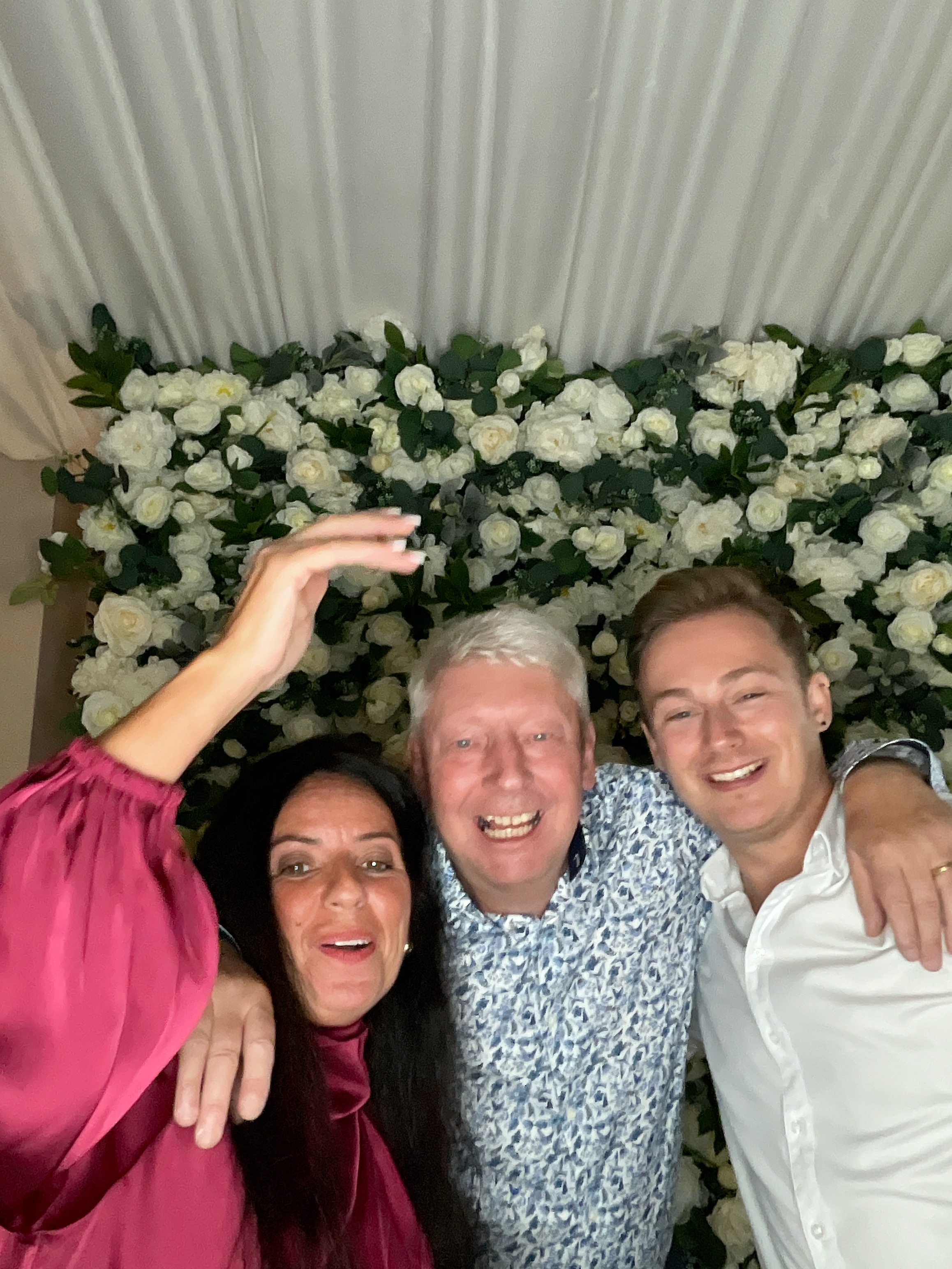 Sophie & Joe Photo booth images  | View more photos from the event at gallery.magicimages.uk/u/MagicImages/Sophie-Joe-Photo-booth-images