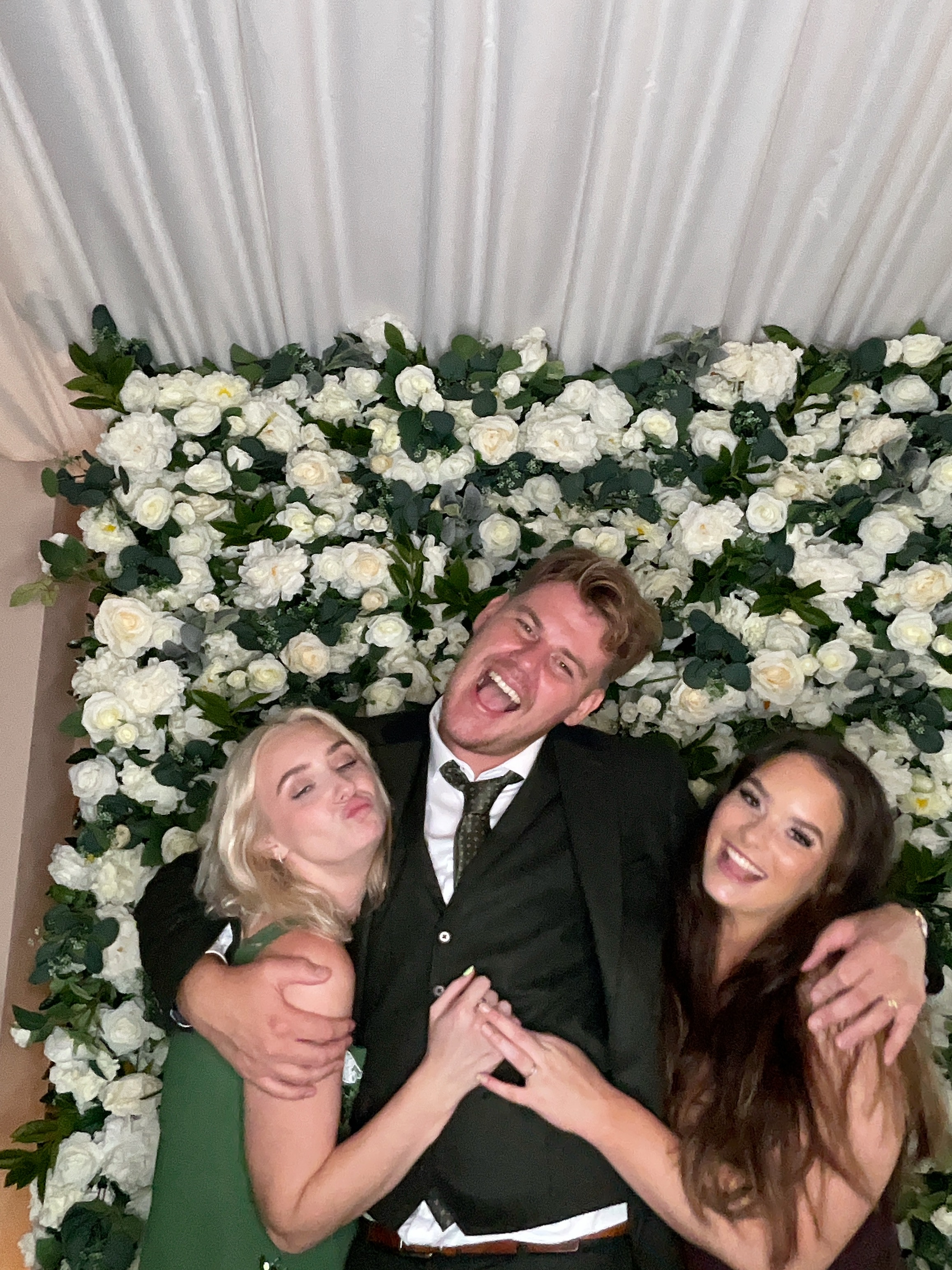 Sophie & Joe Photo booth images  | View more photos from the event at gallery.magicimages.uk/u/MagicImages/Sophie-Joe-Photo-booth-images