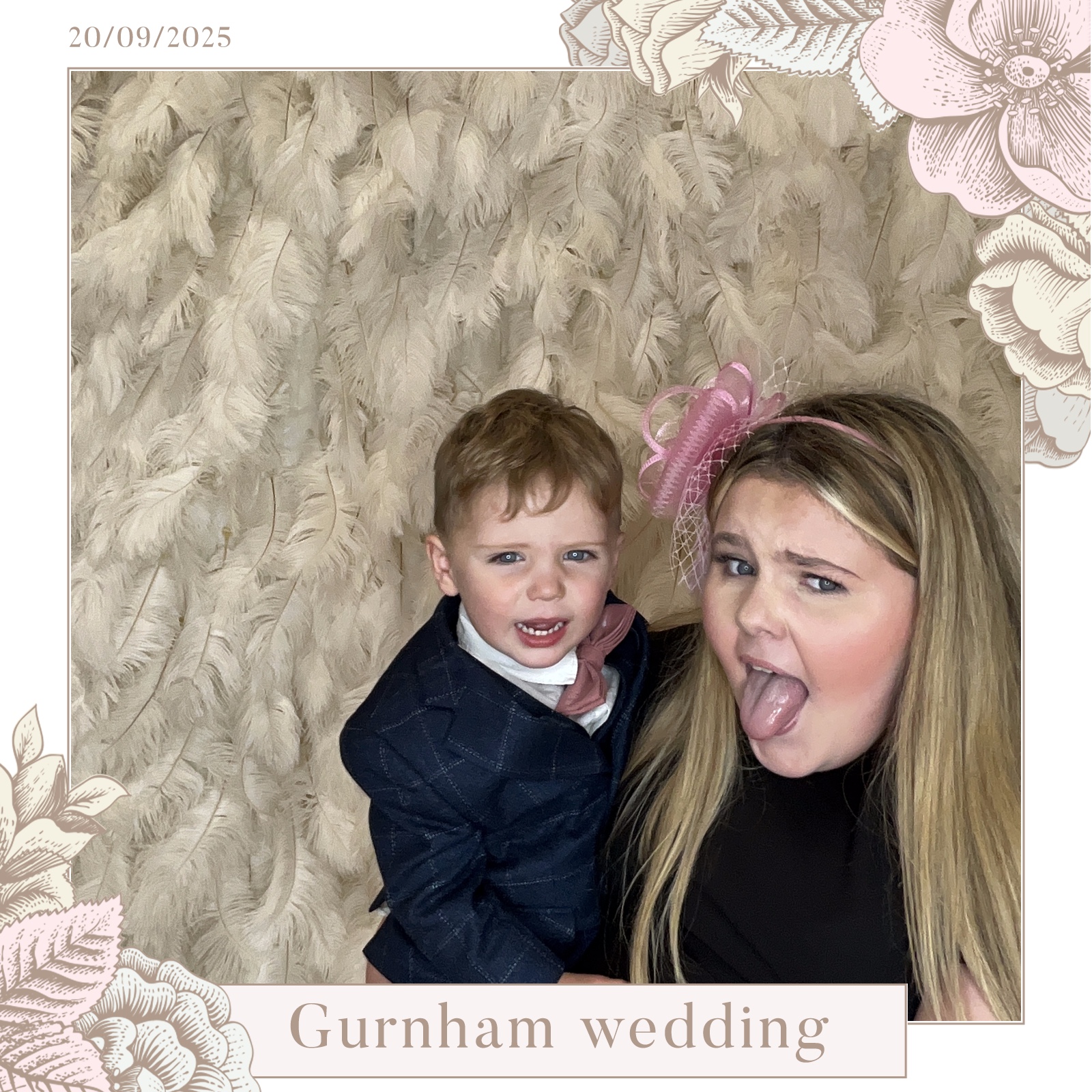 Stevie & Dale's photo booth images  | View more photos from the event at gallery.magicimages.uk/u/MagicImages/Stevie-Dales-photo-booth-images