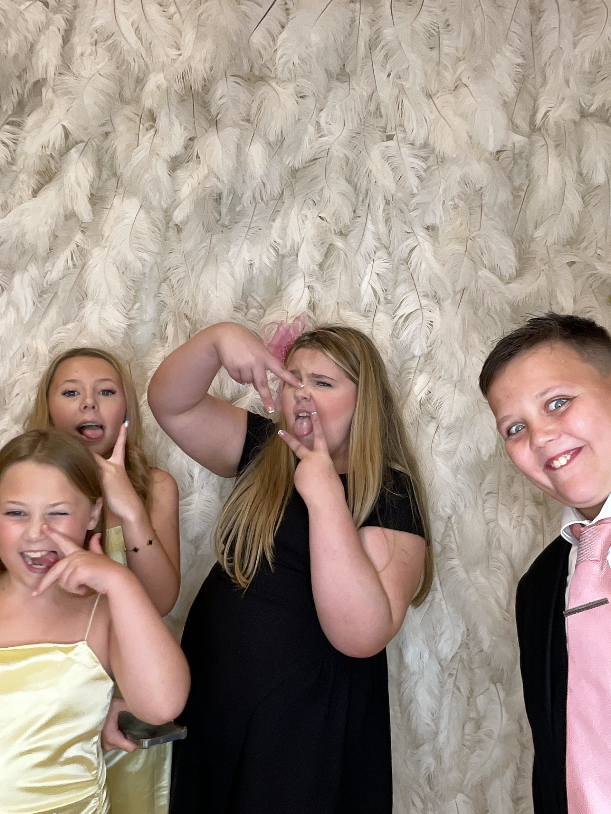 Stevie & Dale's photo booth images  | View more photos from the event at gallery.magicimages.uk/u/MagicImages/Stevie-Dales-photo-booth-images