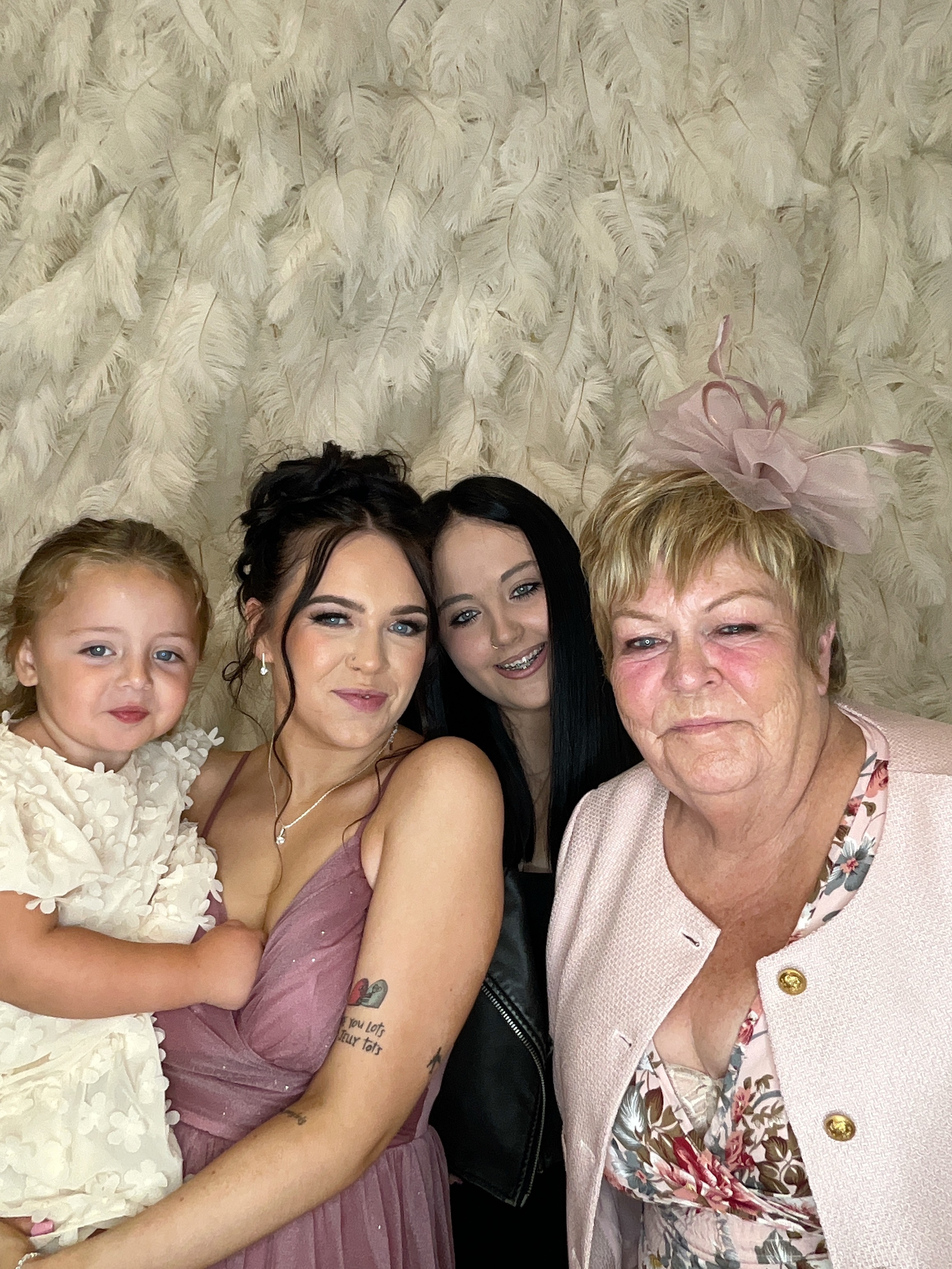 Stevie & Dale's photo booth images  | View more photos from the event at gallery.magicimages.uk/u/MagicImages/Stevie-Dales-photo-booth-images