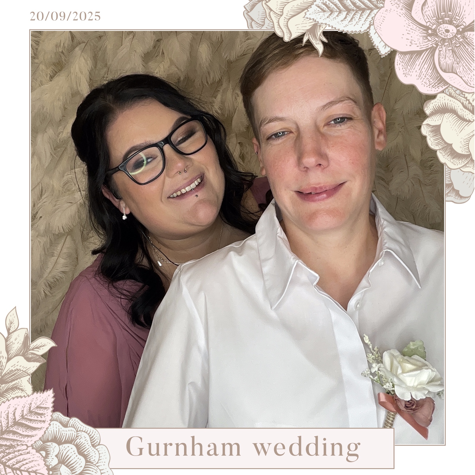 Stevie & Dale's photo booth images  | View more photos from the event at gallery.magicimages.uk/u/MagicImages/Stevie-Dales-photo-booth-images