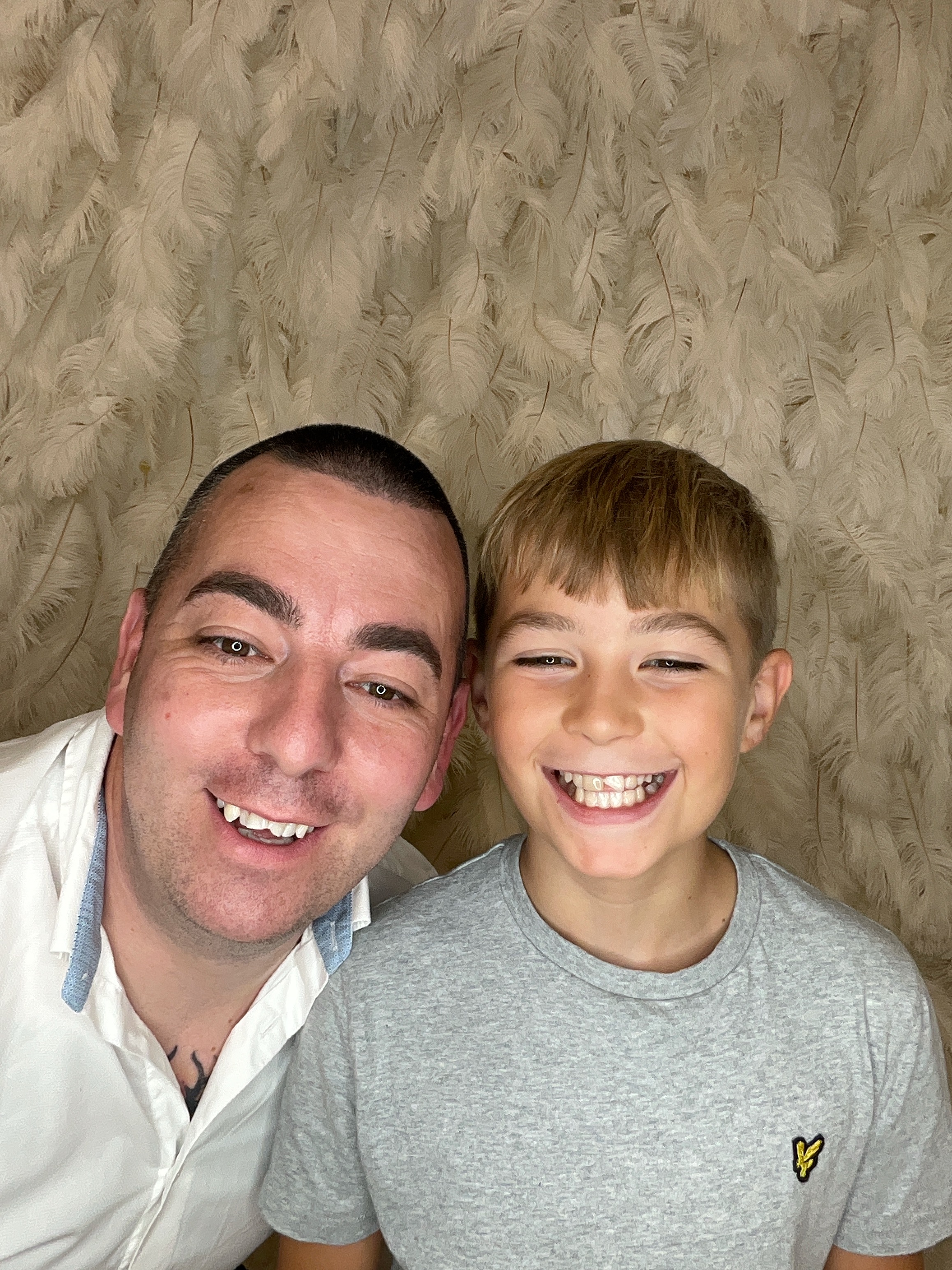 Stevie & Dale's photo booth images  | View more photos from the event at gallery.magicimages.uk/u/MagicImages/Stevie-Dales-photo-booth-images