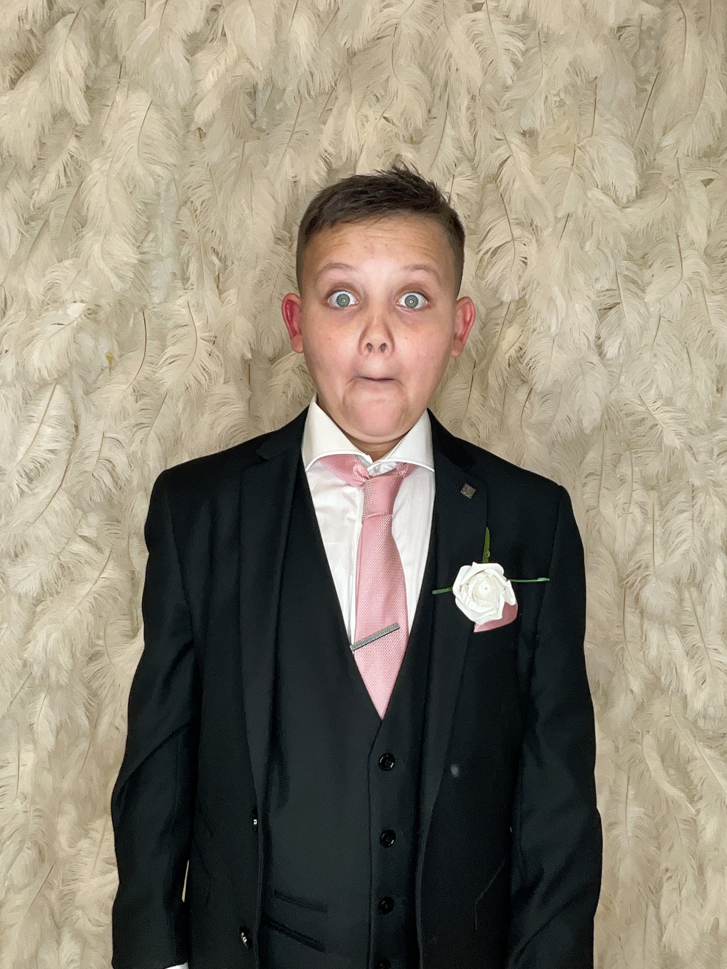 Stevie & Dale's photo booth images  | View more photos from the event at gallery.magicimages.uk/u/MagicImages/Stevie-Dales-photo-booth-images