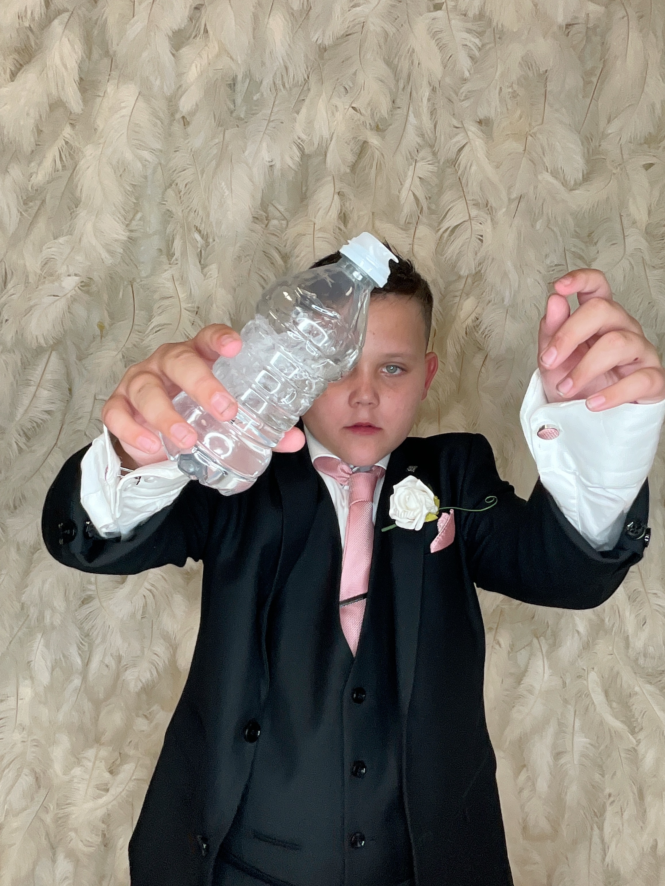 Stevie & Dale's photo booth images  | View more photos from the event at gallery.magicimages.uk/u/MagicImages/Stevie-Dales-photo-booth-images