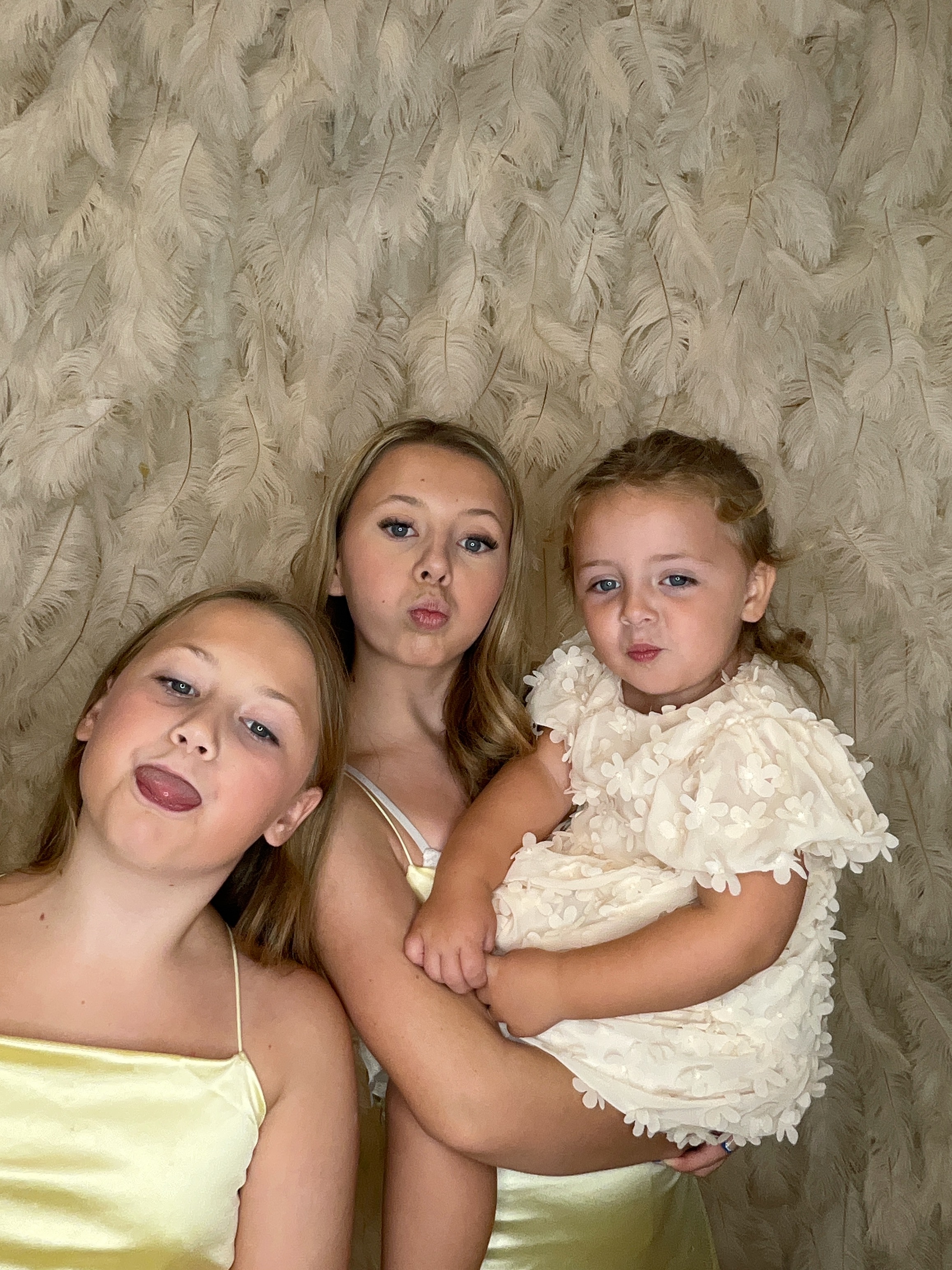 Stevie & Dale's photo booth images  | View more photos from the event at gallery.magicimages.uk/u/MagicImages/Stevie-Dales-photo-booth-images