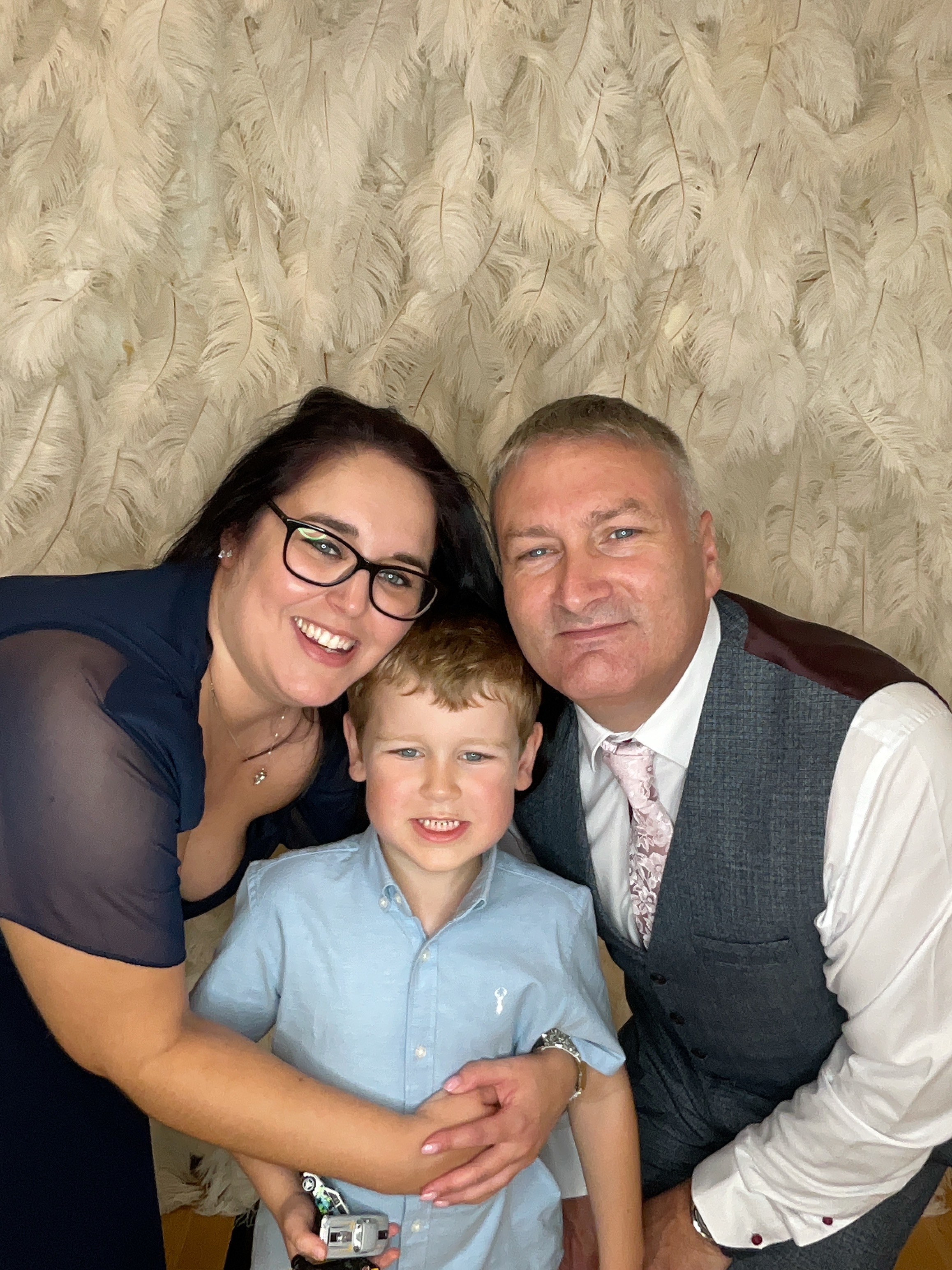 Stevie & Dale's photo booth images  | View more photos from the event at gallery.magicimages.uk/u/MagicImages/Stevie-Dales-photo-booth-images