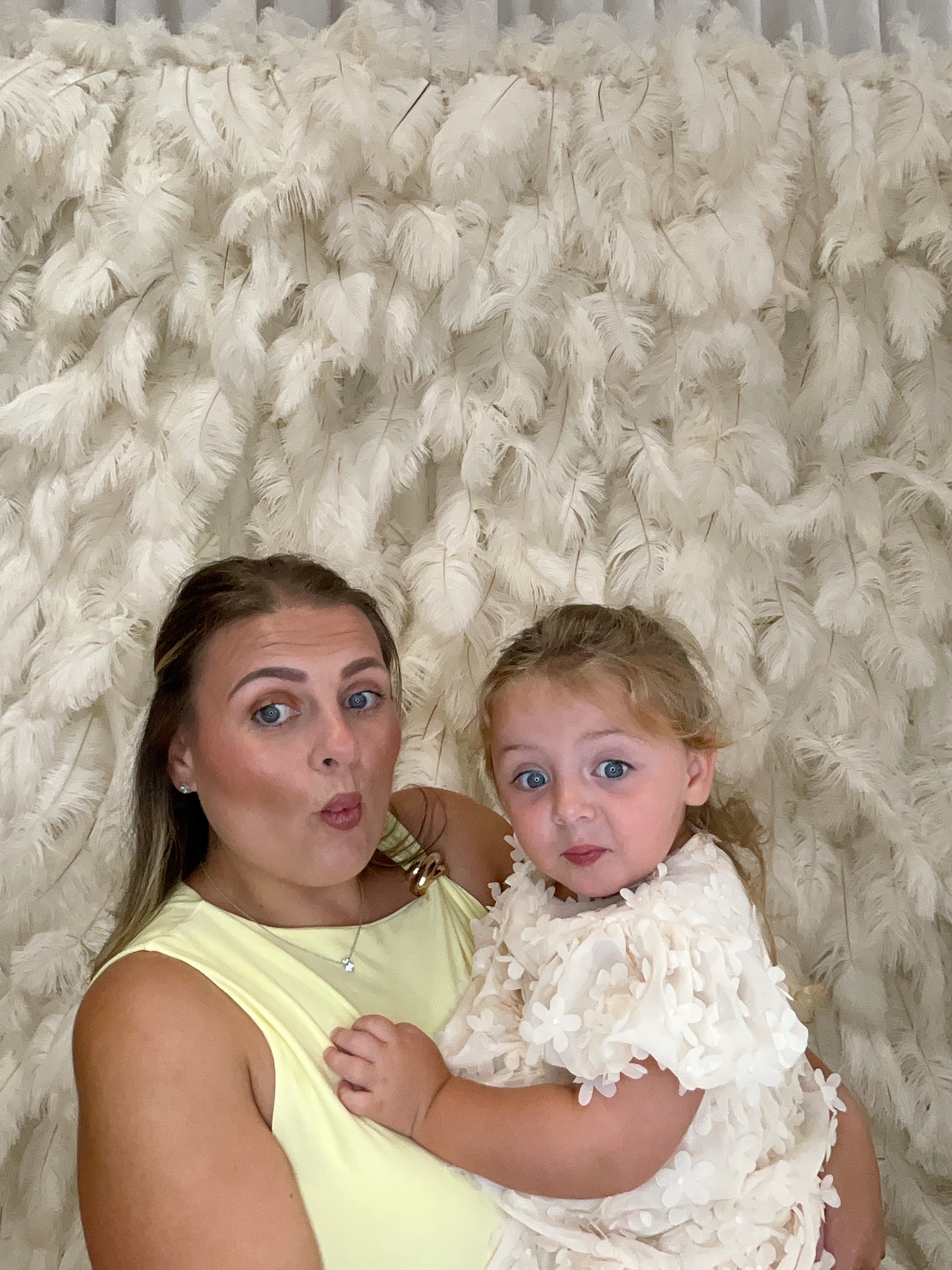 Stevie & Dale's photo booth images  | View more photos from the event at gallery.magicimages.uk/u/MagicImages/Stevie-Dales-photo-booth-images