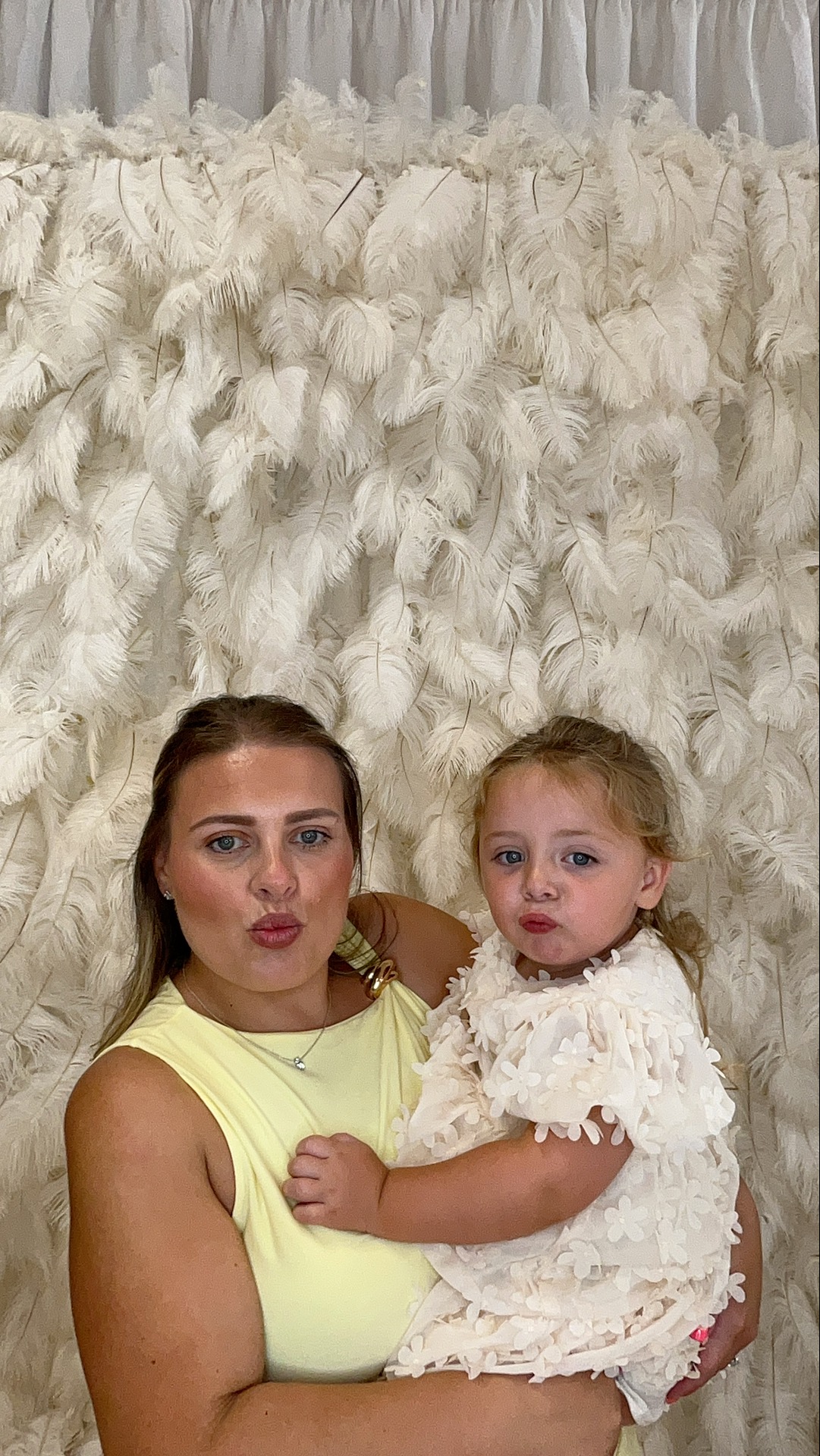 Stevie & Dale's photo booth images  | View more photos from the event at gallery.magicimages.uk/u/MagicImages/Stevie-Dales-photo-booth-images