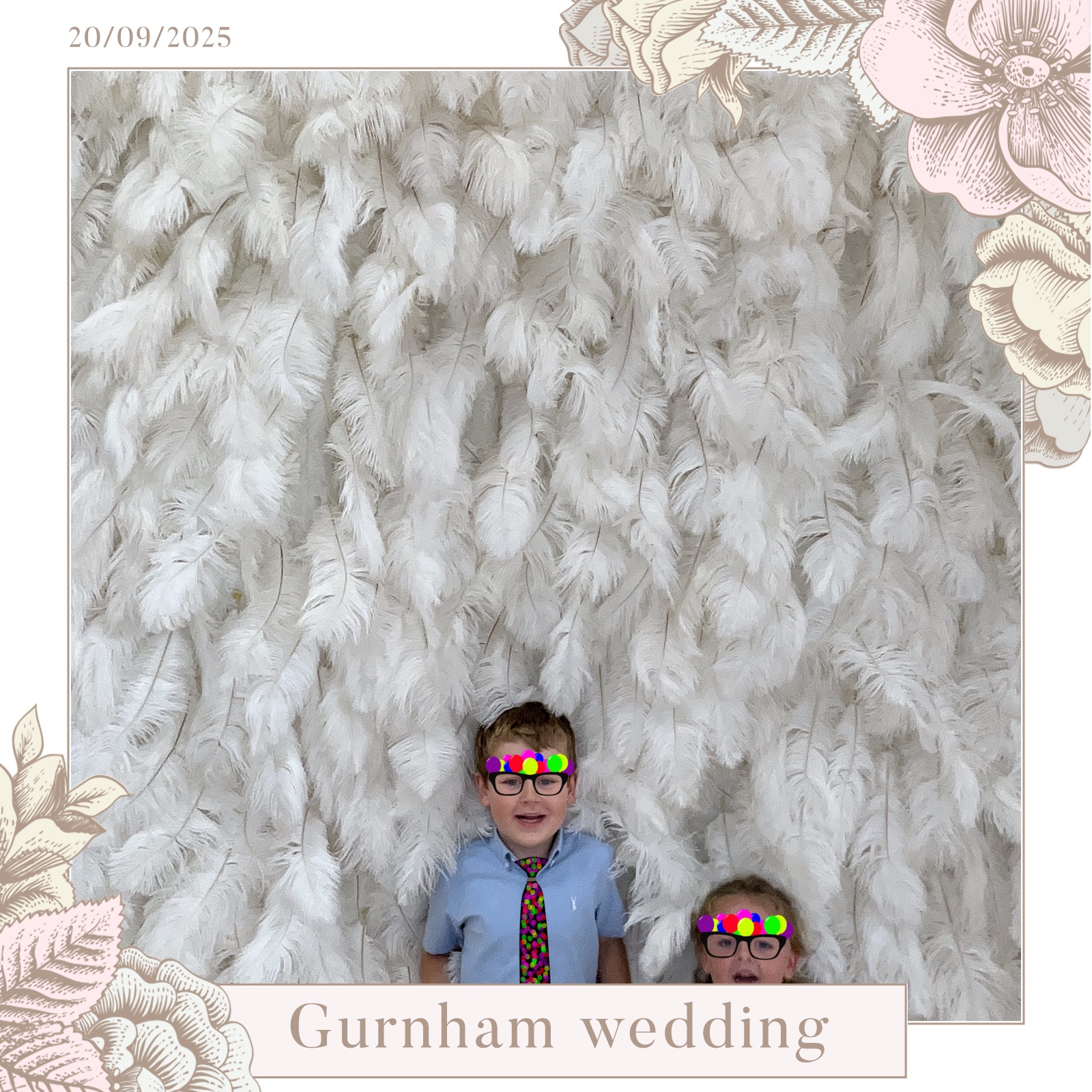 Stevie & Dale's photo booth images  | View more photos from the event at gallery.magicimages.uk/u/MagicImages/Stevie-Dales-photo-booth-images