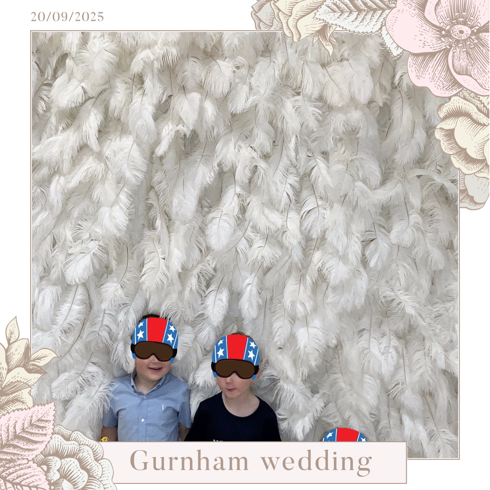 Stevie & Dale's photo booth images  | View more photos from the event at gallery.magicimages.uk/u/MagicImages/Stevie-Dales-photo-booth-images