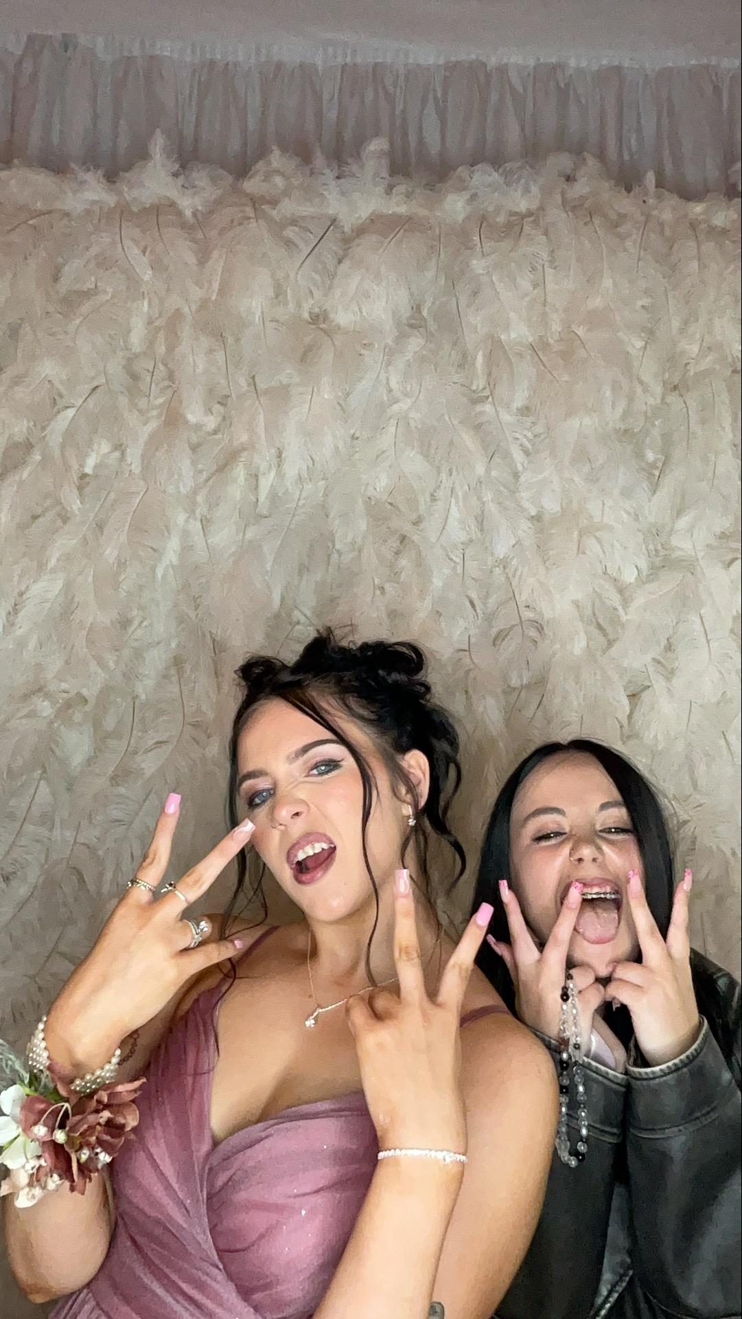 Stevie & Dale's photo booth images  | View more photos from the event at gallery.magicimages.uk/u/MagicImages/Stevie-Dales-photo-booth-images