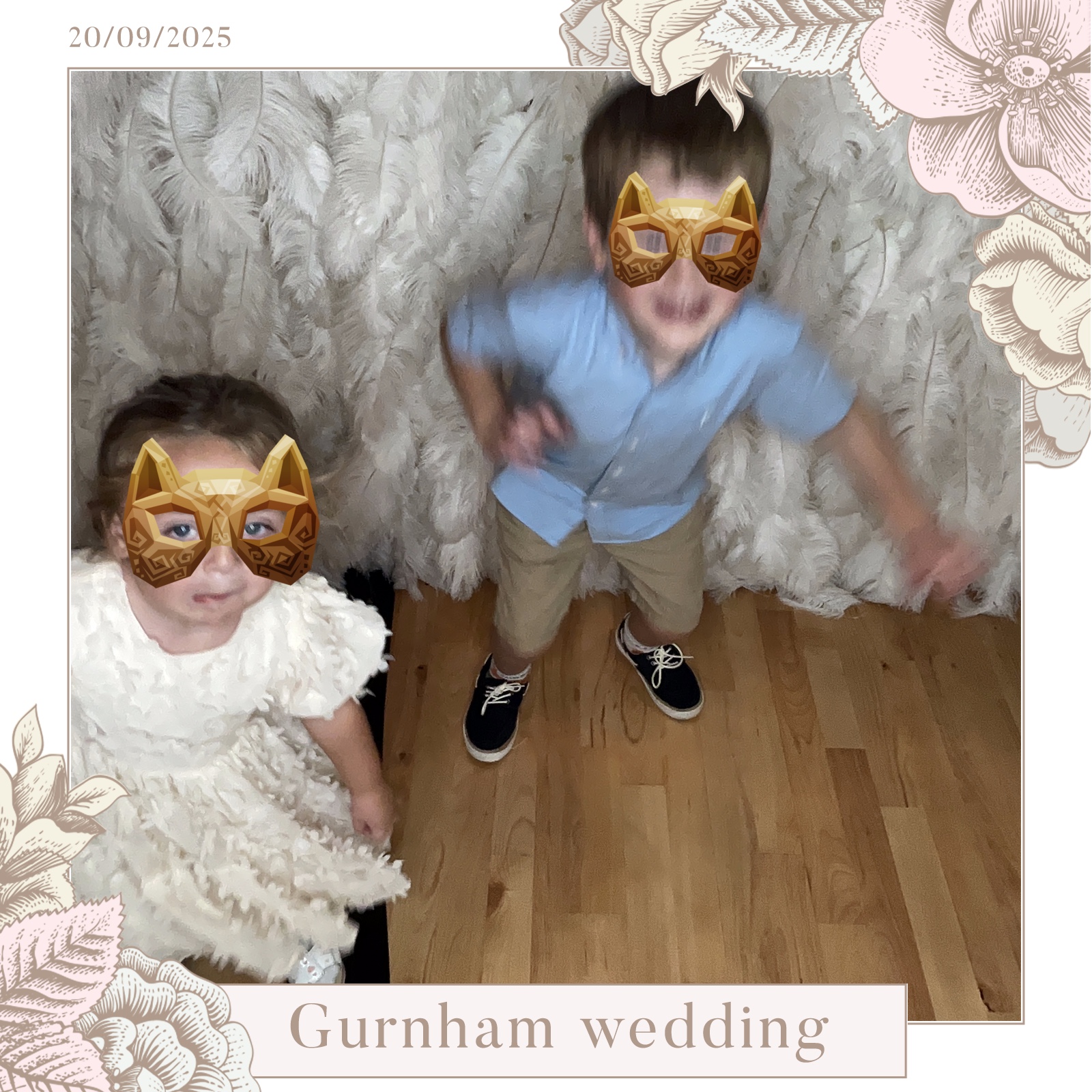 Stevie & Dale's photo booth images  | View more photos from the event at gallery.magicimages.uk/u/MagicImages/Stevie-Dales-photo-booth-images