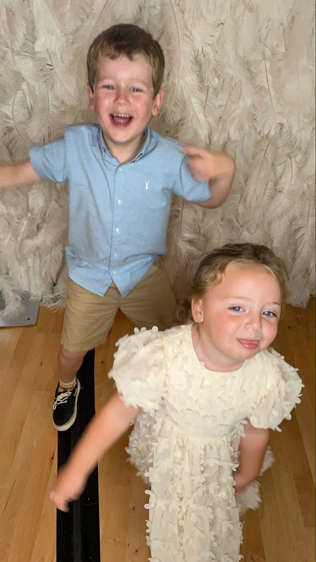 Stevie & Dale's photo booth images  | View more photos from the event at gallery.magicimages.uk/u/MagicImages/Stevie-Dales-photo-booth-images