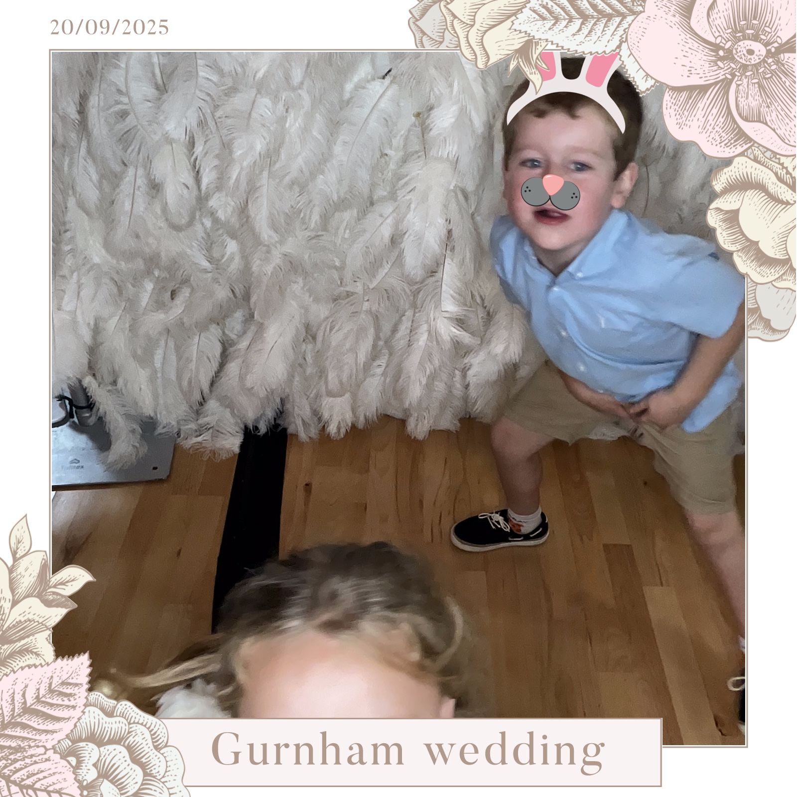 Stevie & Dale's photo booth images  | View more photos from the event at gallery.magicimages.uk/u/MagicImages/Stevie-Dales-photo-booth-images