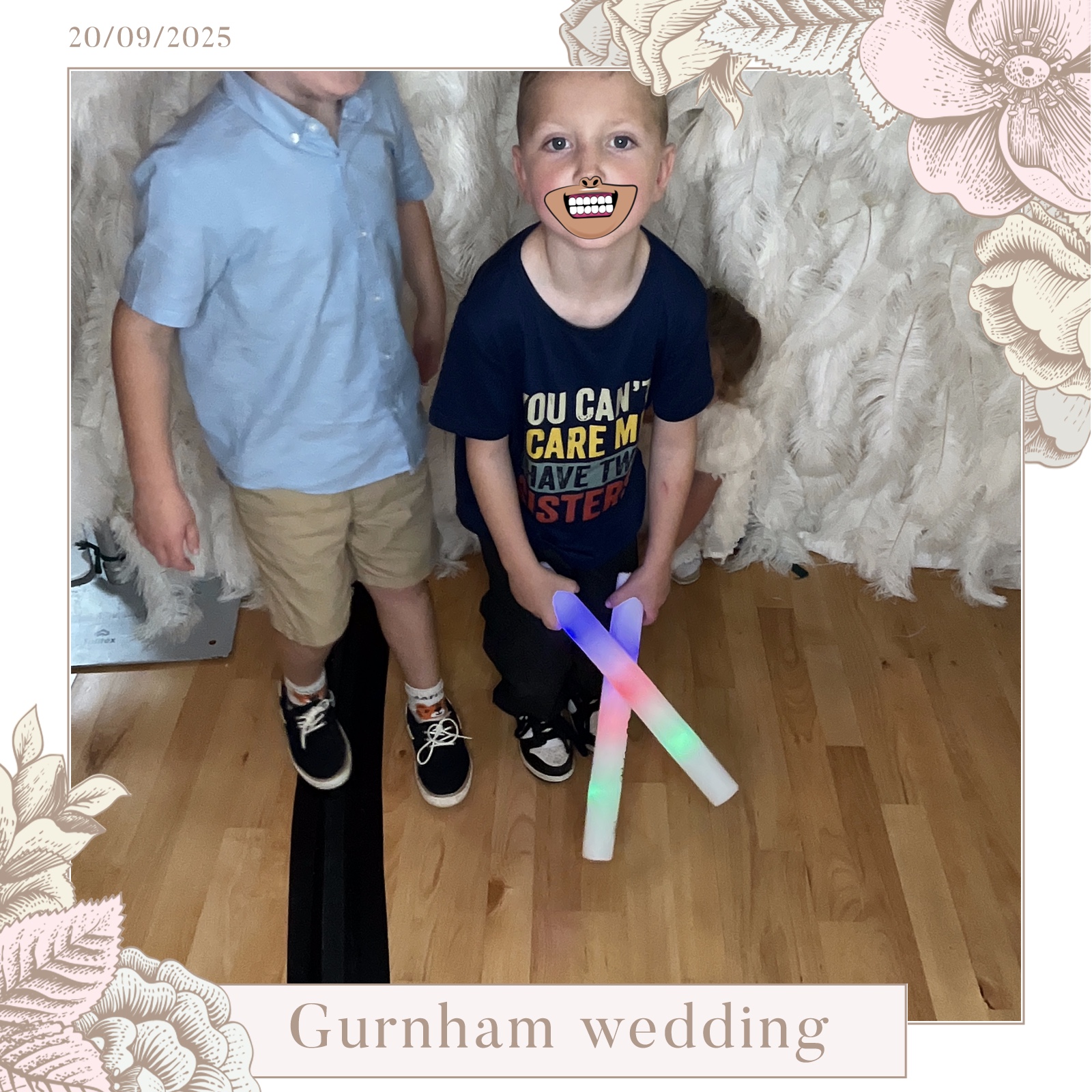 Stevie & Dale's photo booth images  | View more photos from the event at gallery.magicimages.uk/u/MagicImages/Stevie-Dales-photo-booth-images