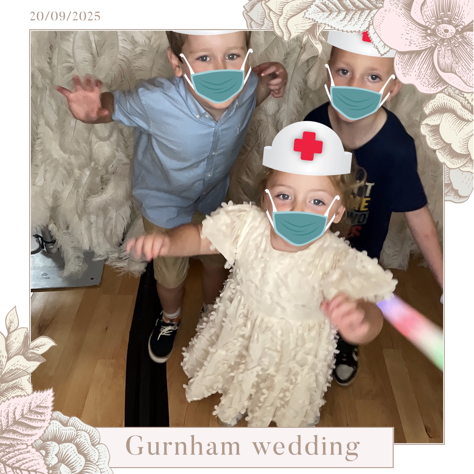 Stevie & Dale's photo booth images  | View more photos from the event at gallery.magicimages.uk/u/MagicImages/Stevie-Dales-photo-booth-images