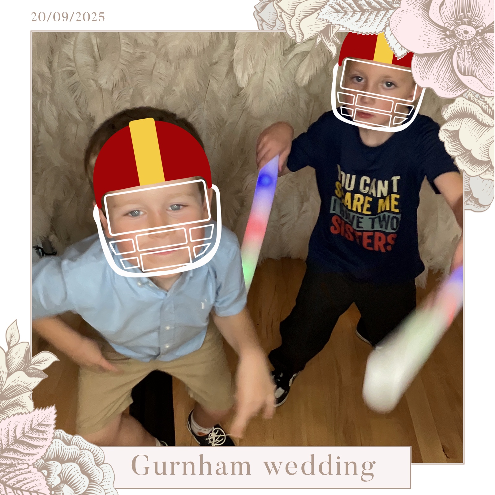 Stevie & Dale's photo booth images  | View more photos from the event at gallery.magicimages.uk/u/MagicImages/Stevie-Dales-photo-booth-images