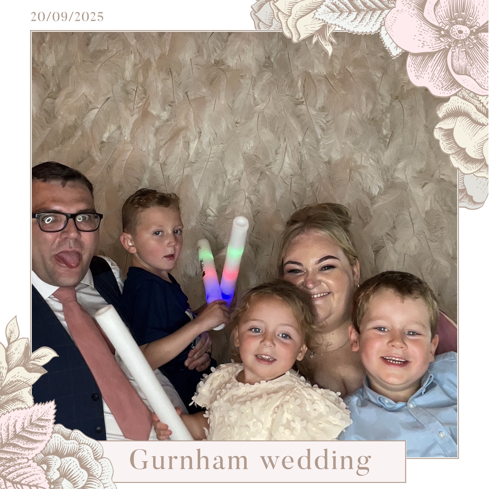 Stevie & Dale's photo booth images  | View more photos from the event at gallery.magicimages.uk/u/MagicImages/Stevie-Dales-photo-booth-images