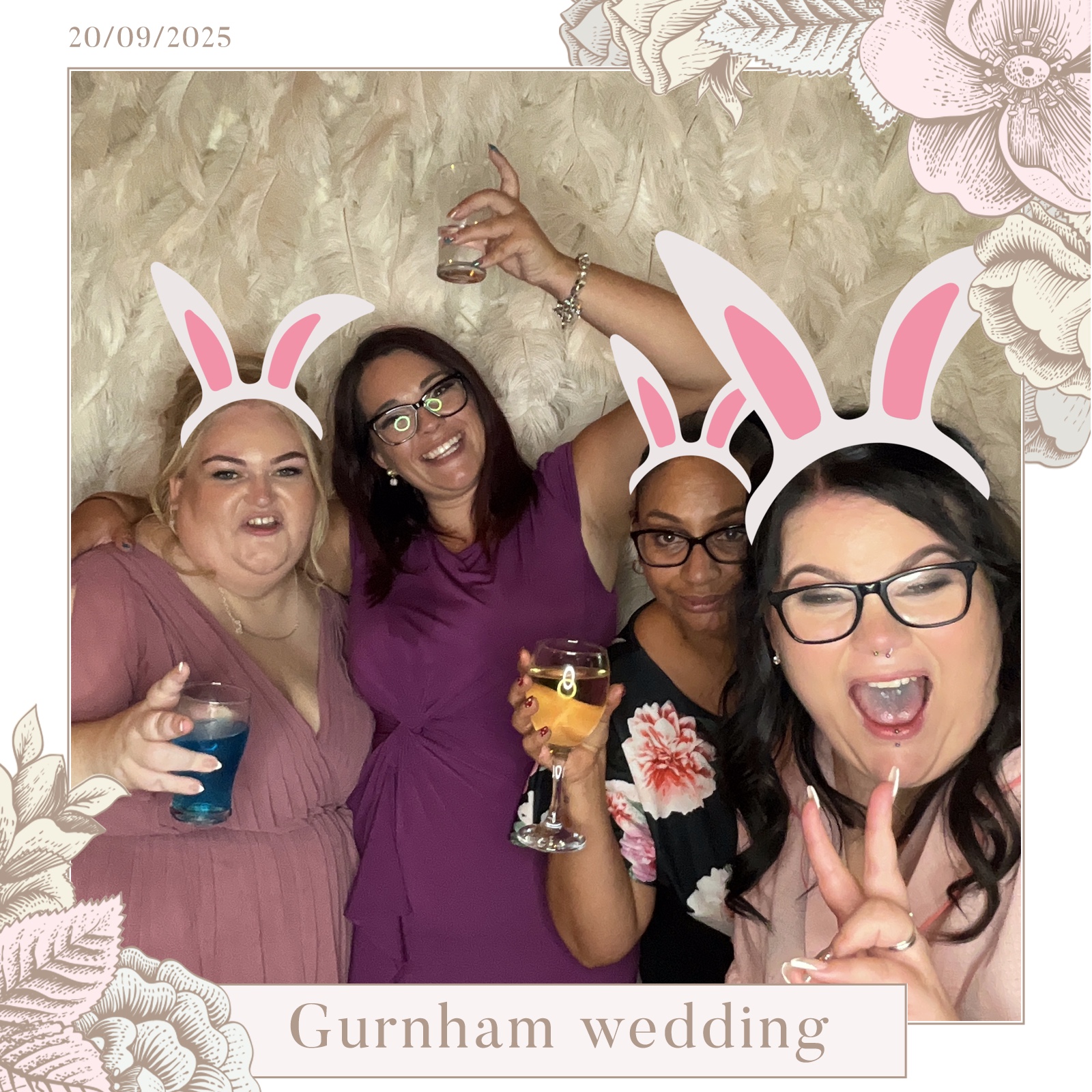 Stevie & Dale's photo booth images  | View more photos from the event at gallery.magicimages.uk/u/MagicImages/Stevie-Dales-photo-booth-images