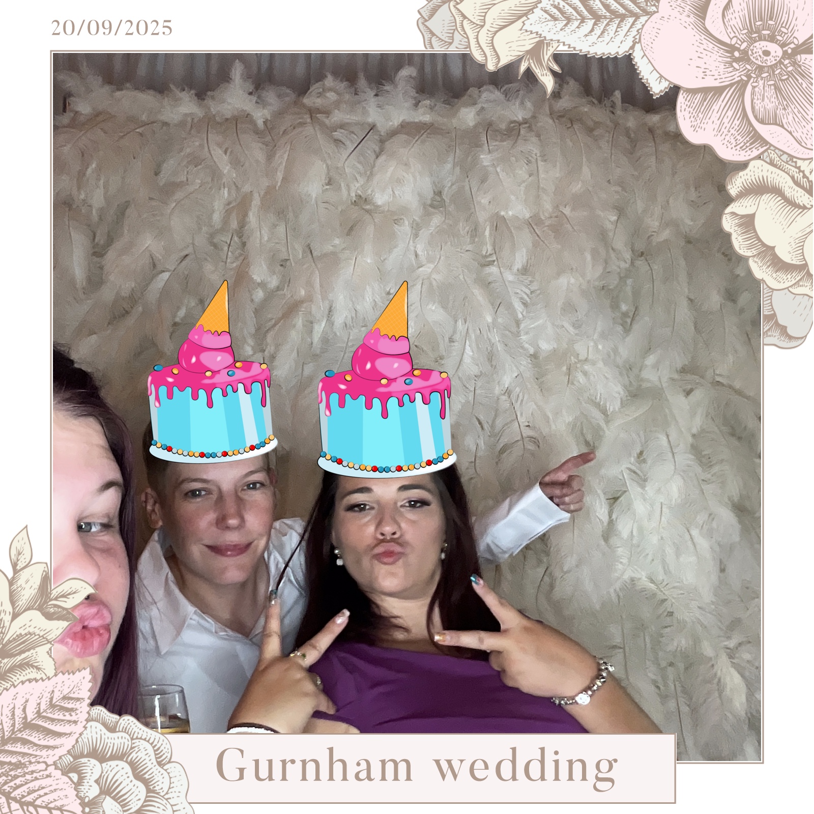 Stevie & Dale's photo booth images  | View more photos from the event at gallery.magicimages.uk/u/MagicImages/Stevie-Dales-photo-booth-images