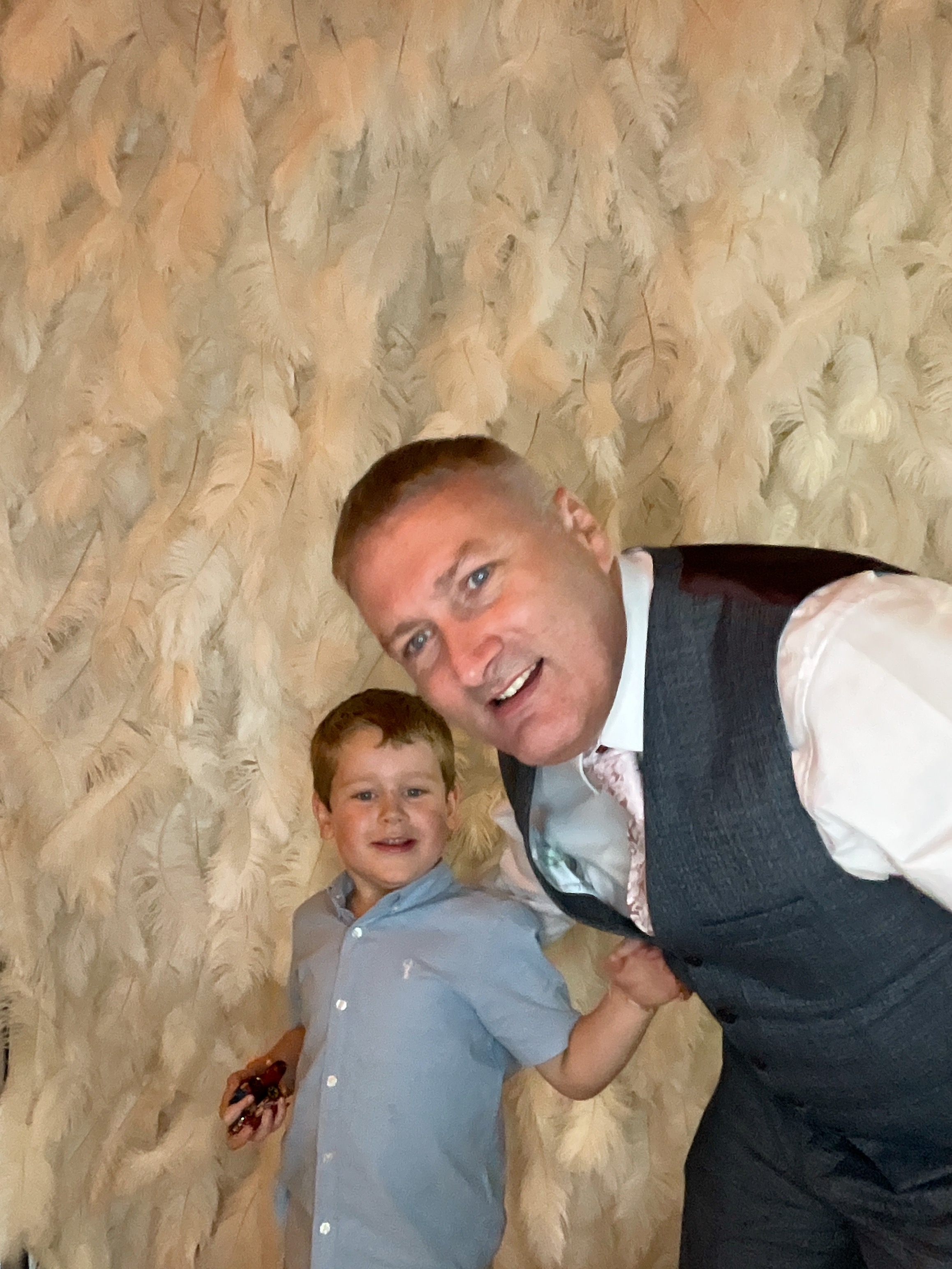 Stevie & Dale's photo booth images  | View more photos from the event at gallery.magicimages.uk/u/MagicImages/Stevie-Dales-photo-booth-images