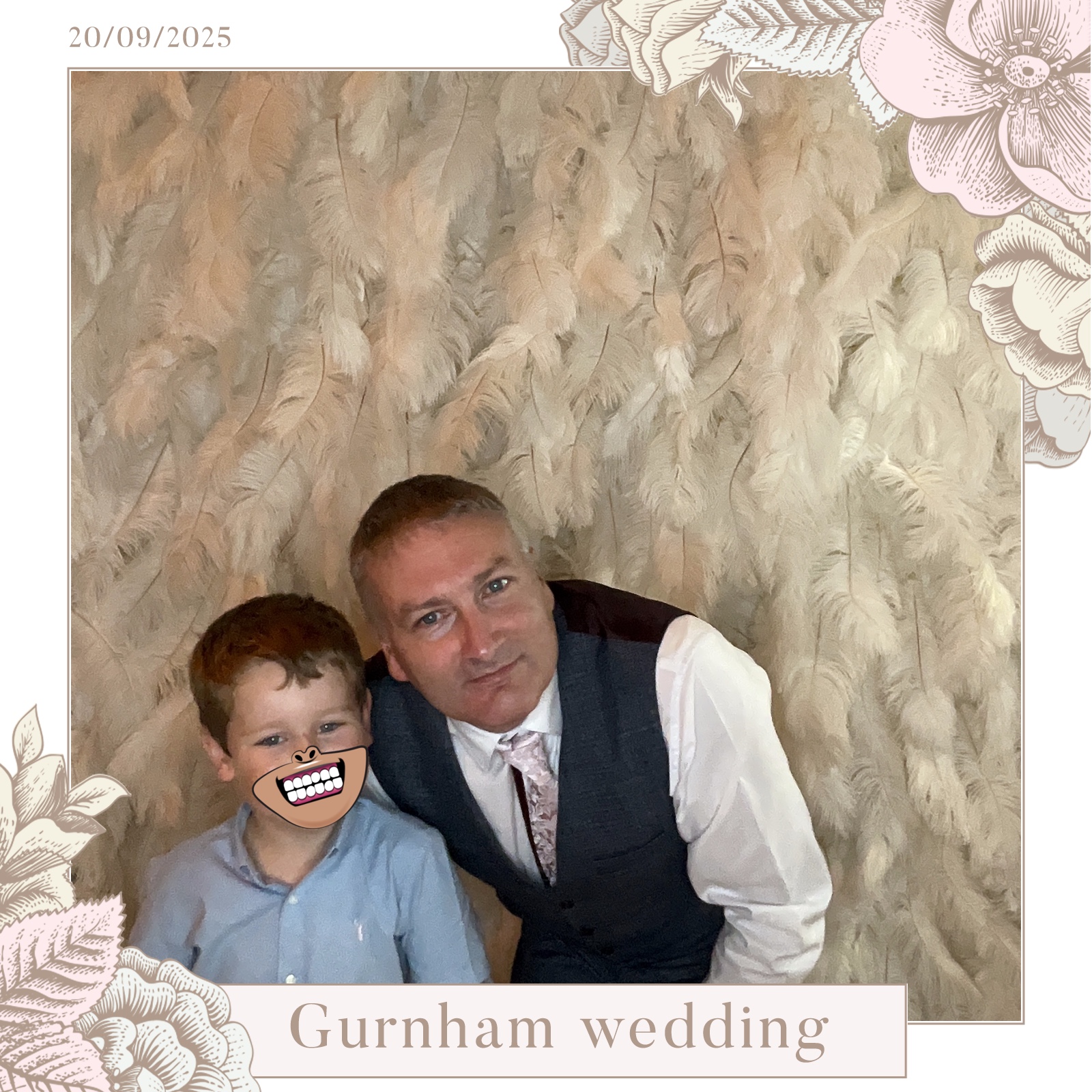 Stevie & Dale's photo booth images  | View more photos from the event at gallery.magicimages.uk/u/MagicImages/Stevie-Dales-photo-booth-images