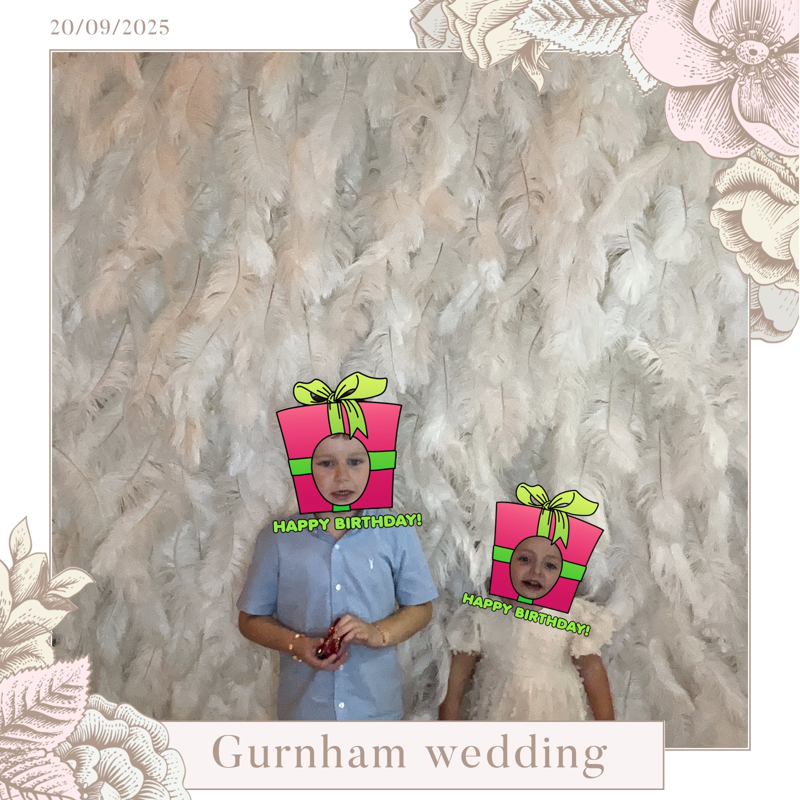 Stevie & Dale's photo booth images  | View more photos from the event at gallery.magicimages.uk/u/MagicImages/Stevie-Dales-photo-booth-images