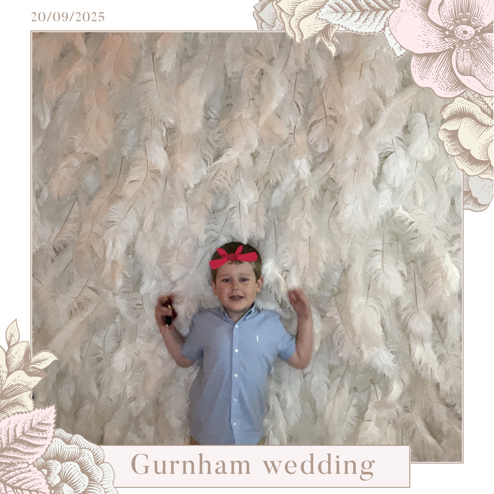 Stevie & Dale's photo booth images  | View more photos from the event at gallery.magicimages.uk/u/MagicImages/Stevie-Dales-photo-booth-images