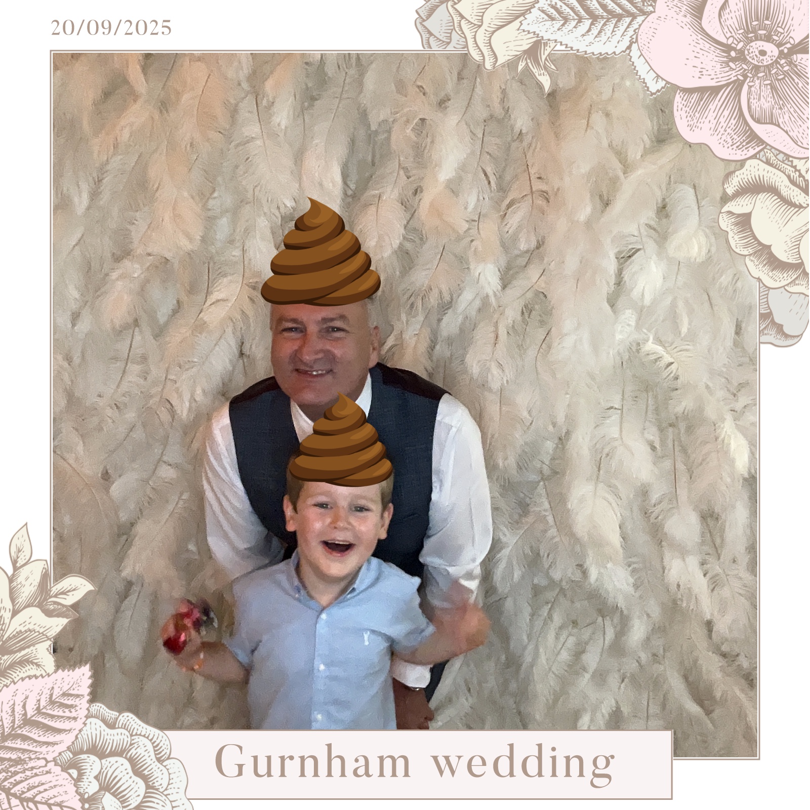 Stevie & Dale's photo booth images  | View more photos from the event at gallery.magicimages.uk/u/MagicImages/Stevie-Dales-photo-booth-images