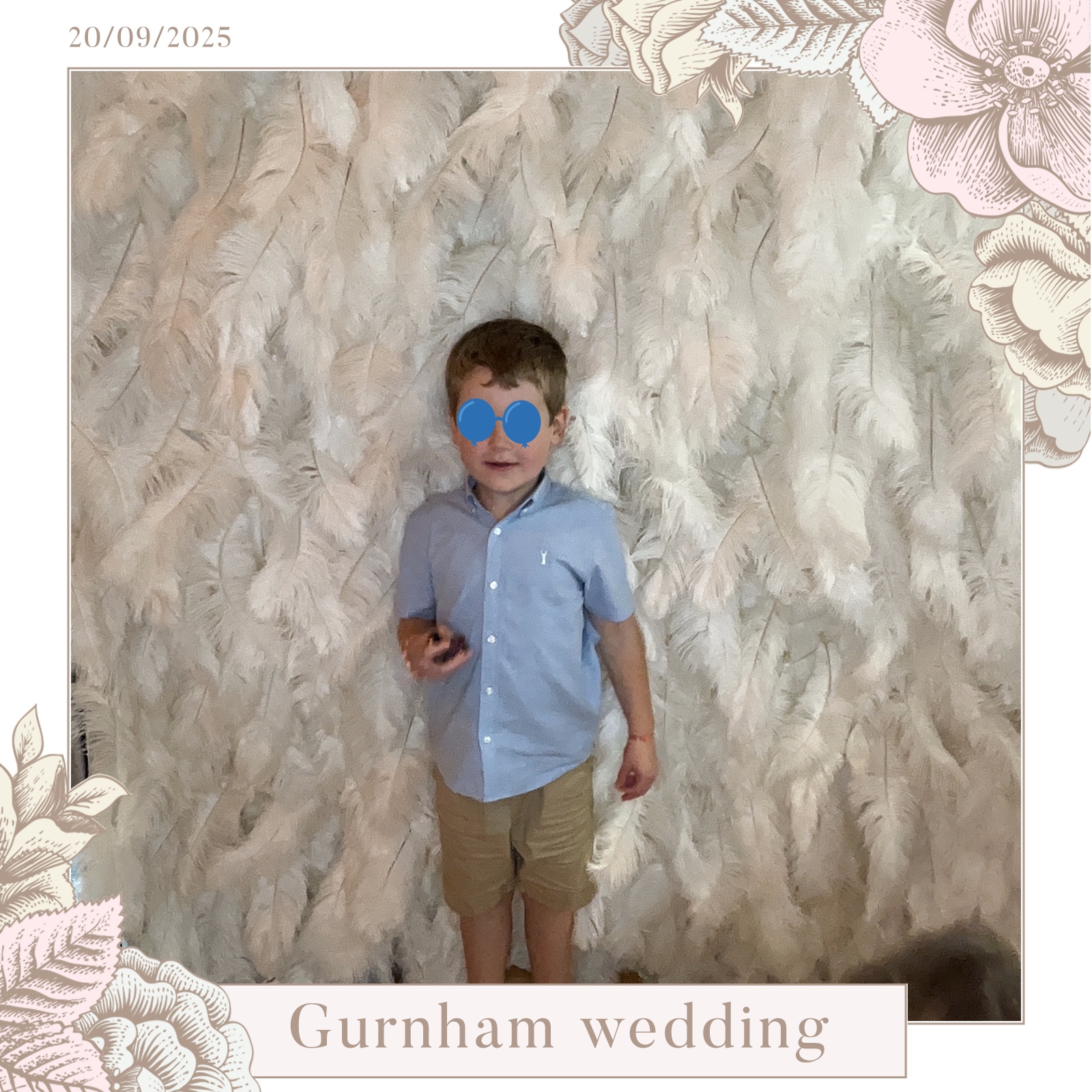 Stevie & Dale's photo booth images  | View more photos from the event at gallery.magicimages.uk/u/MagicImages/Stevie-Dales-photo-booth-images