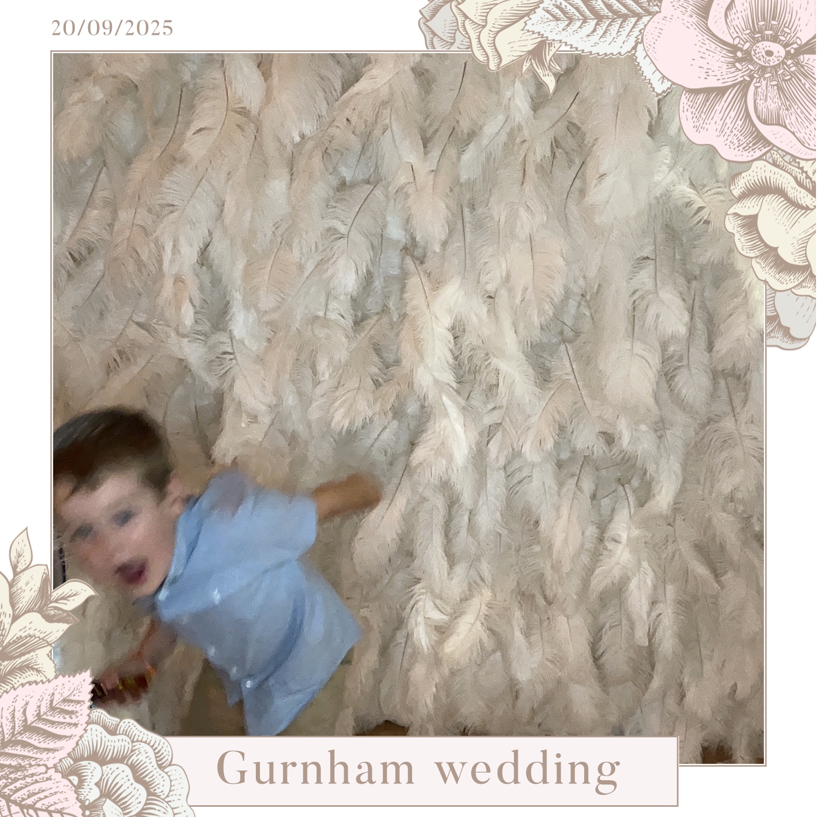 Stevie & Dale's photo booth images  | View more photos from the event at gallery.magicimages.uk/u/MagicImages/Stevie-Dales-photo-booth-images